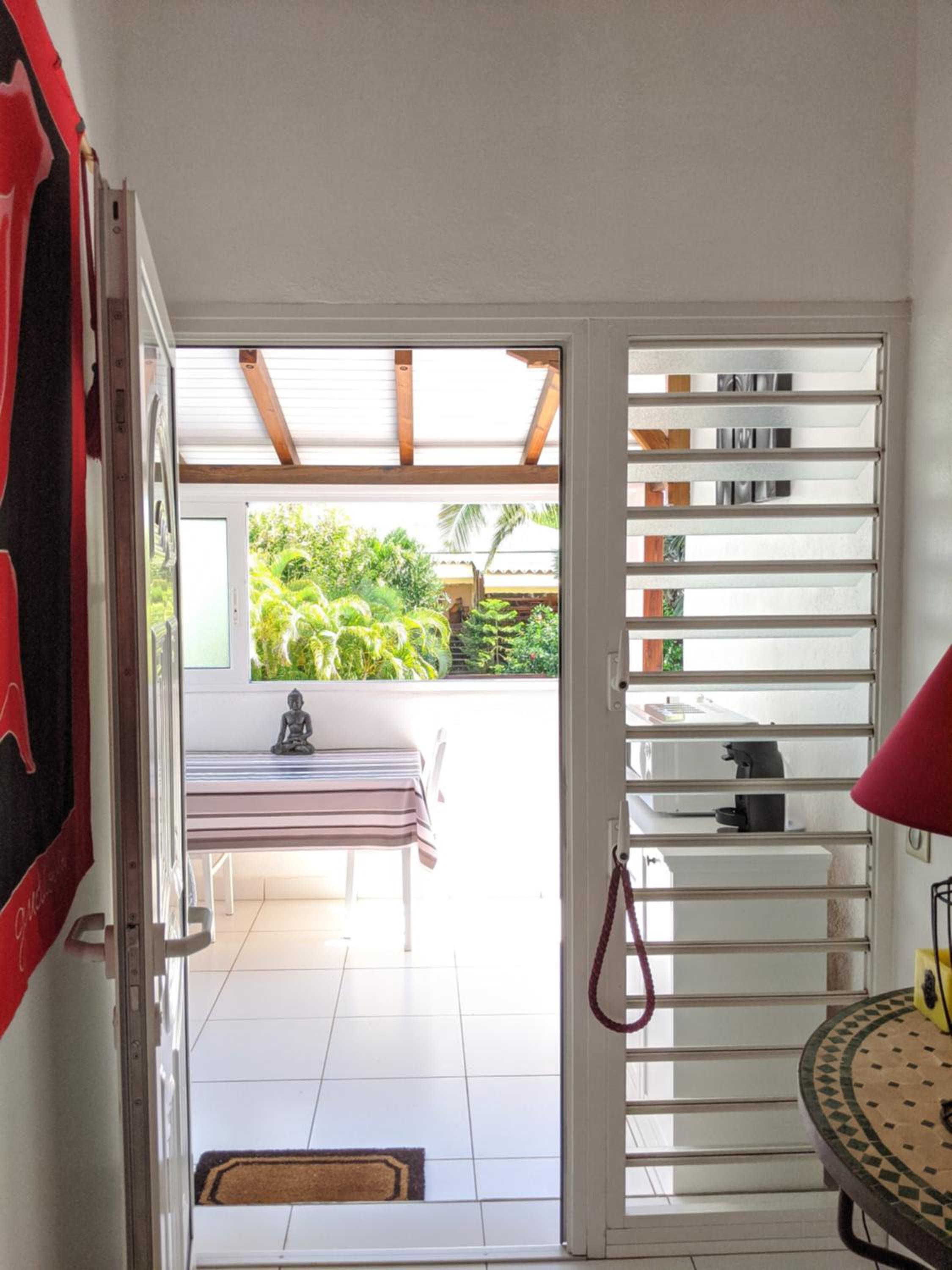 Deluxe Double Room with Balcony and Sea View - Photo 5