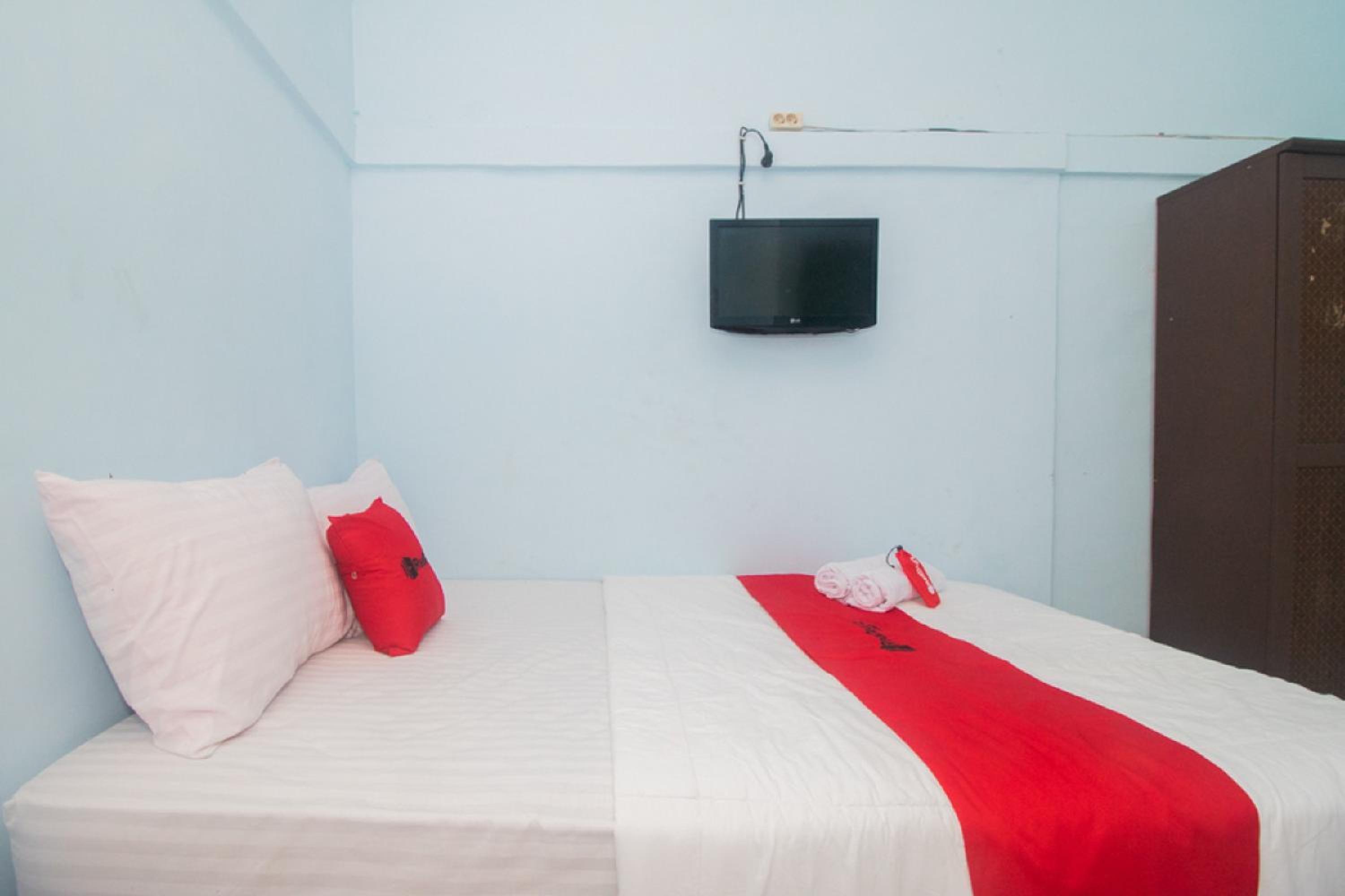 Double Room - Photo 5