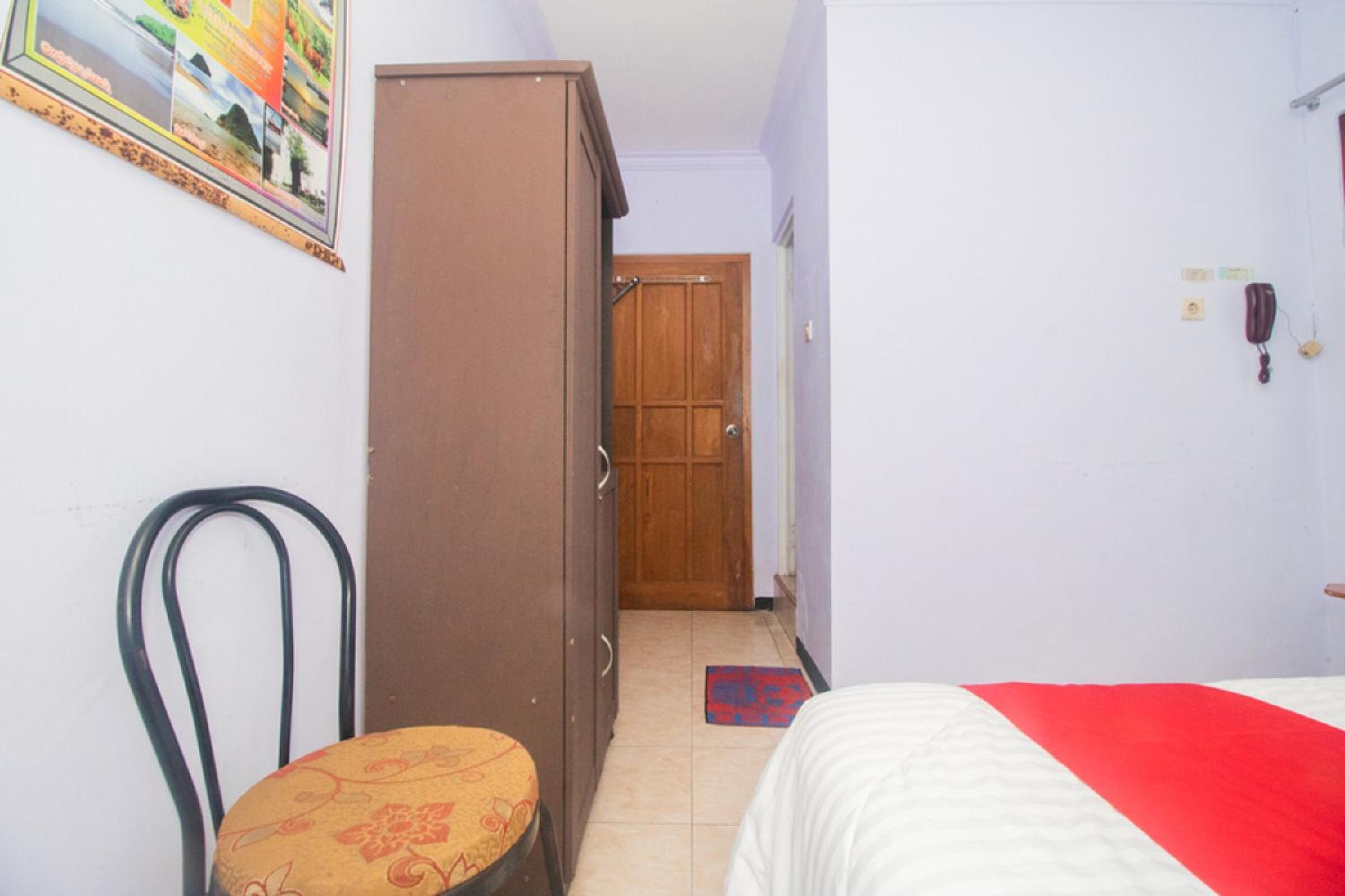 Double Room - Photo 3