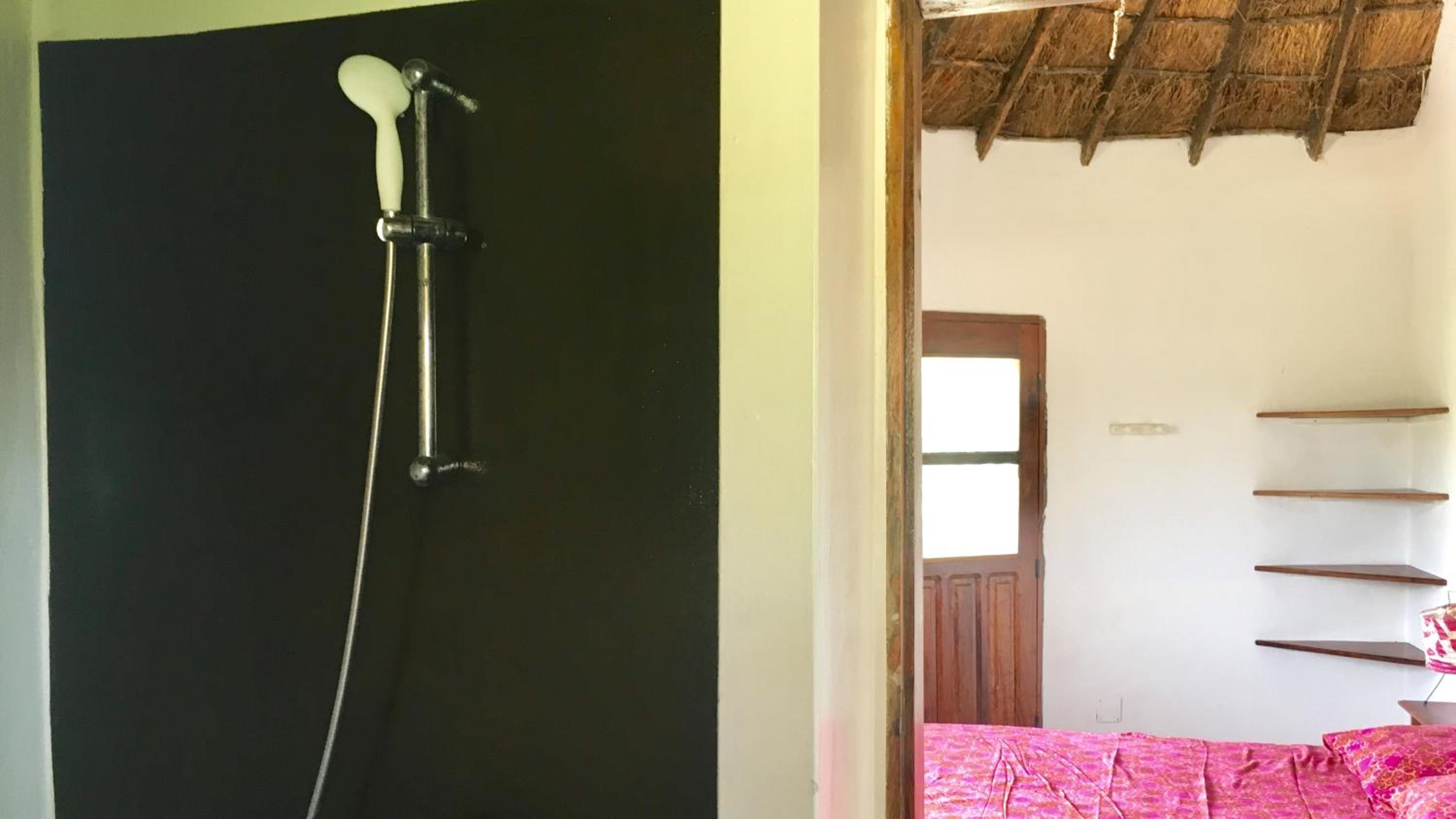 Double Room with Private Bathroom photo 2