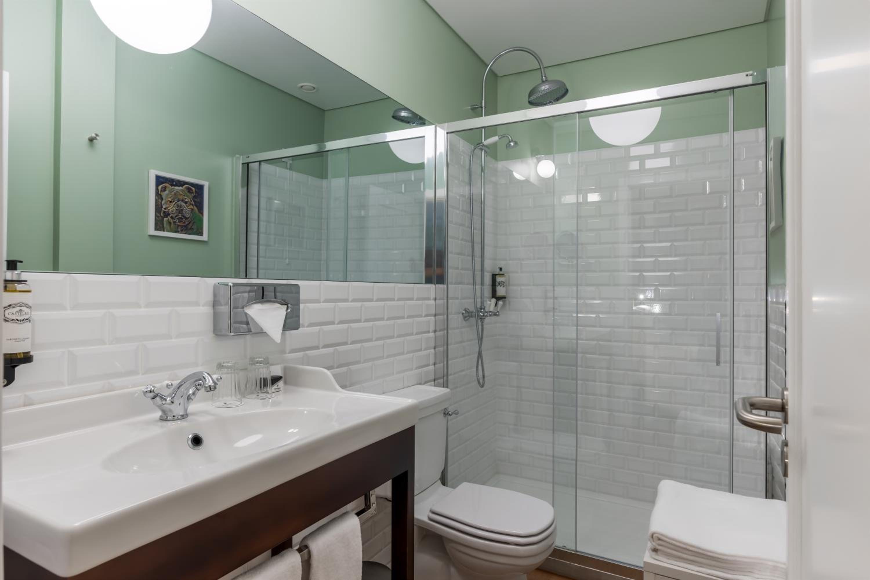 Deluxe Superior Bay View - Photo 4