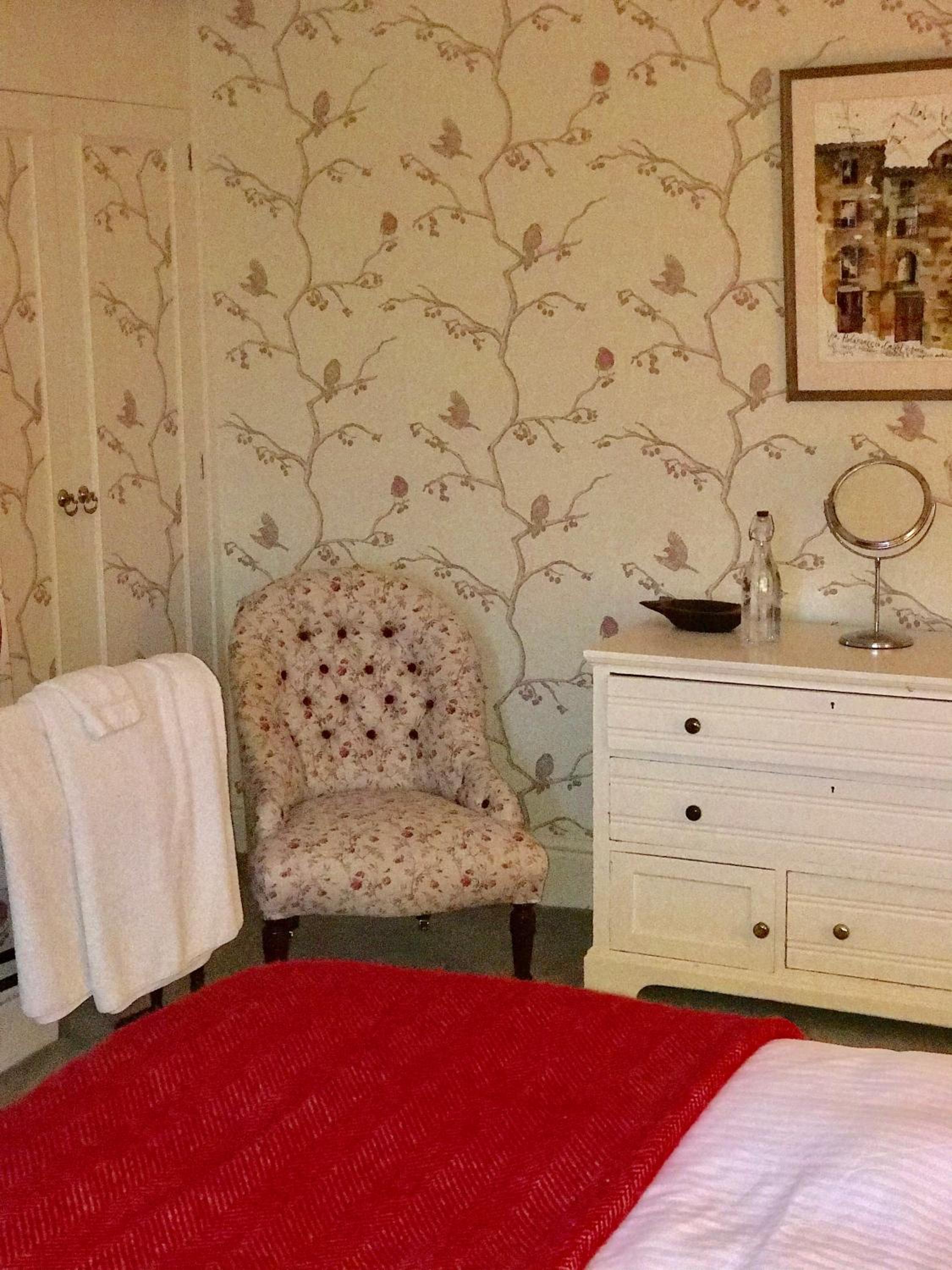 Deluxe Double Room - Photo 9