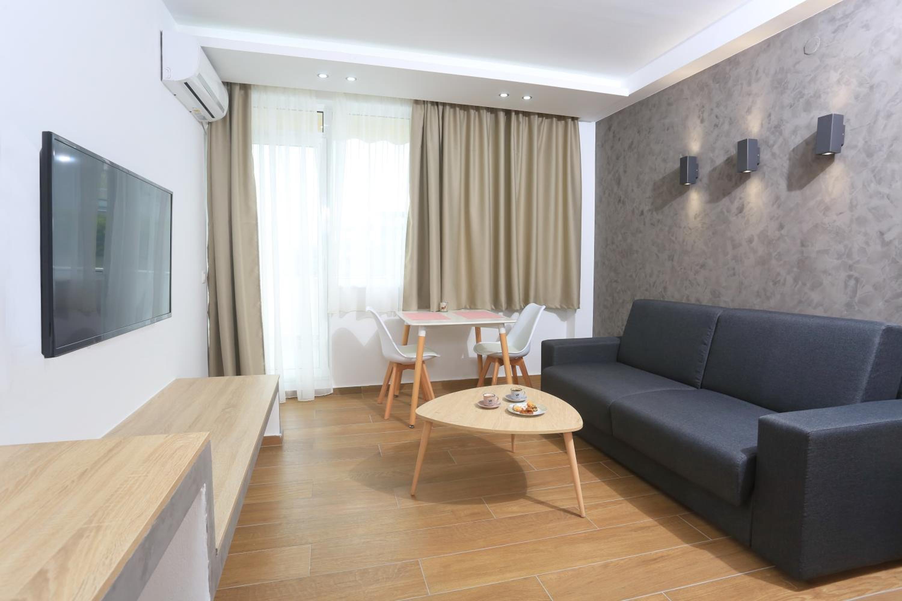 Superior Apartment - Photo 22