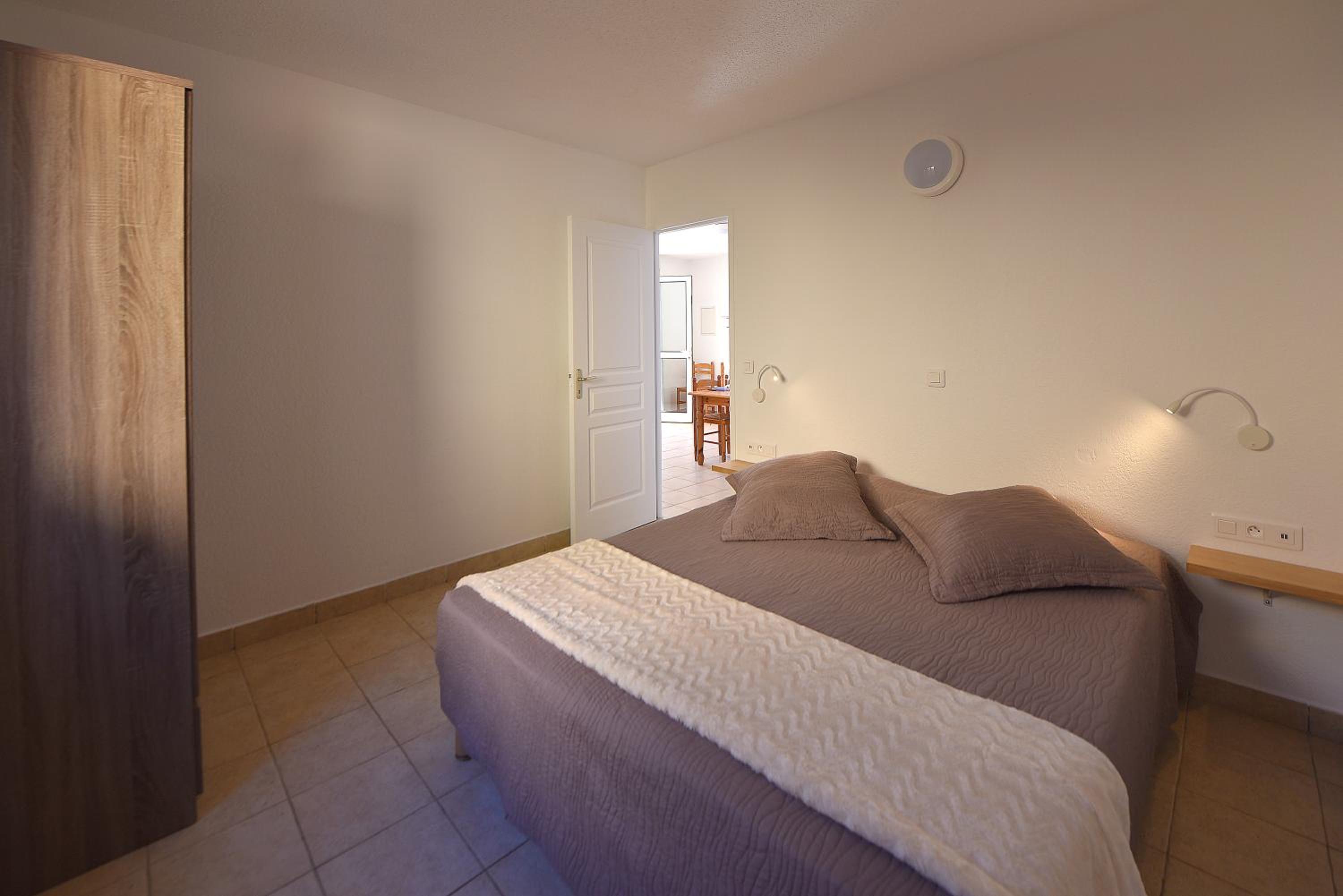 2 Bedroom Superior Villa (4-6 people) with panoramic Sea View  photo 1