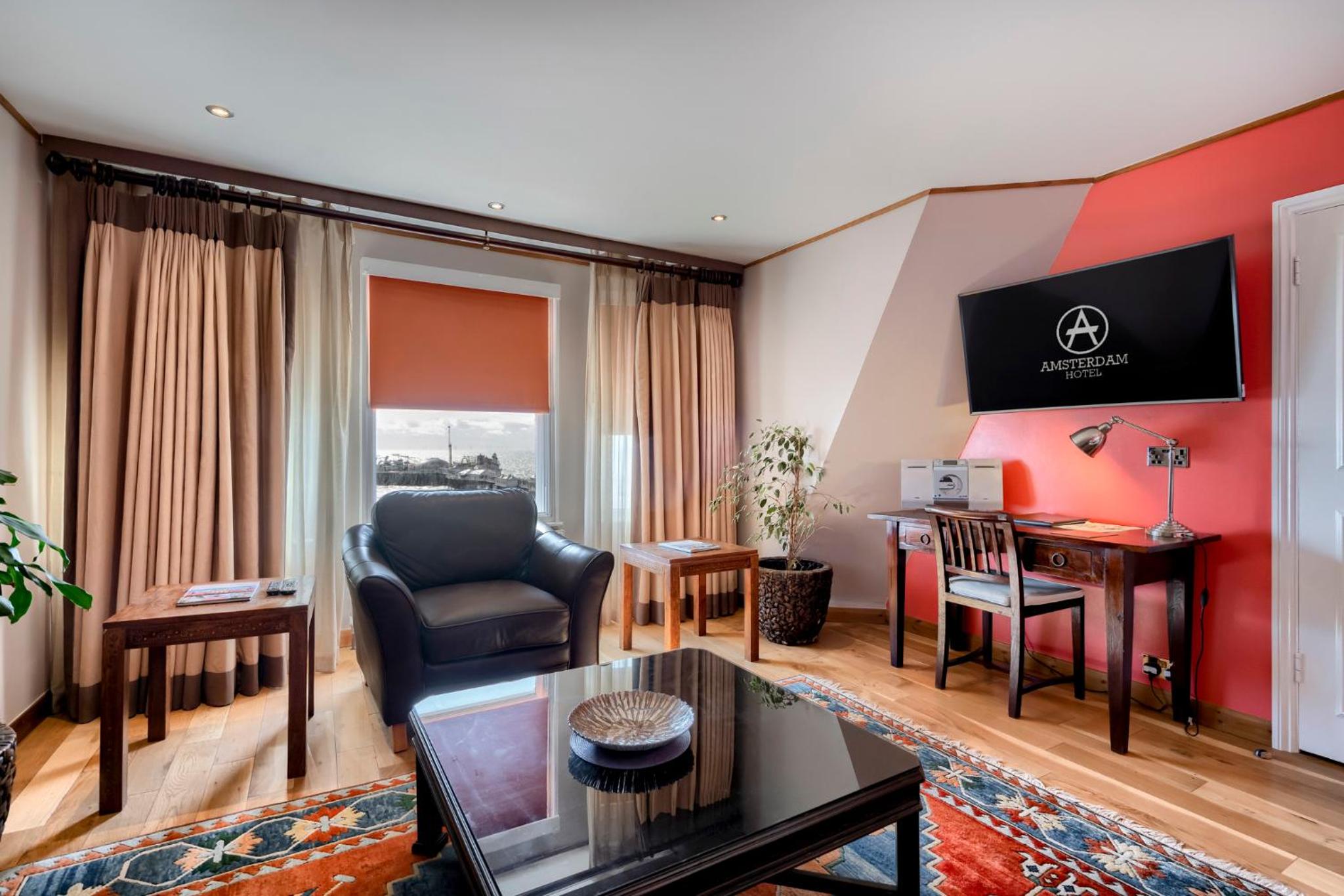 Penthouse Suite photo 1
