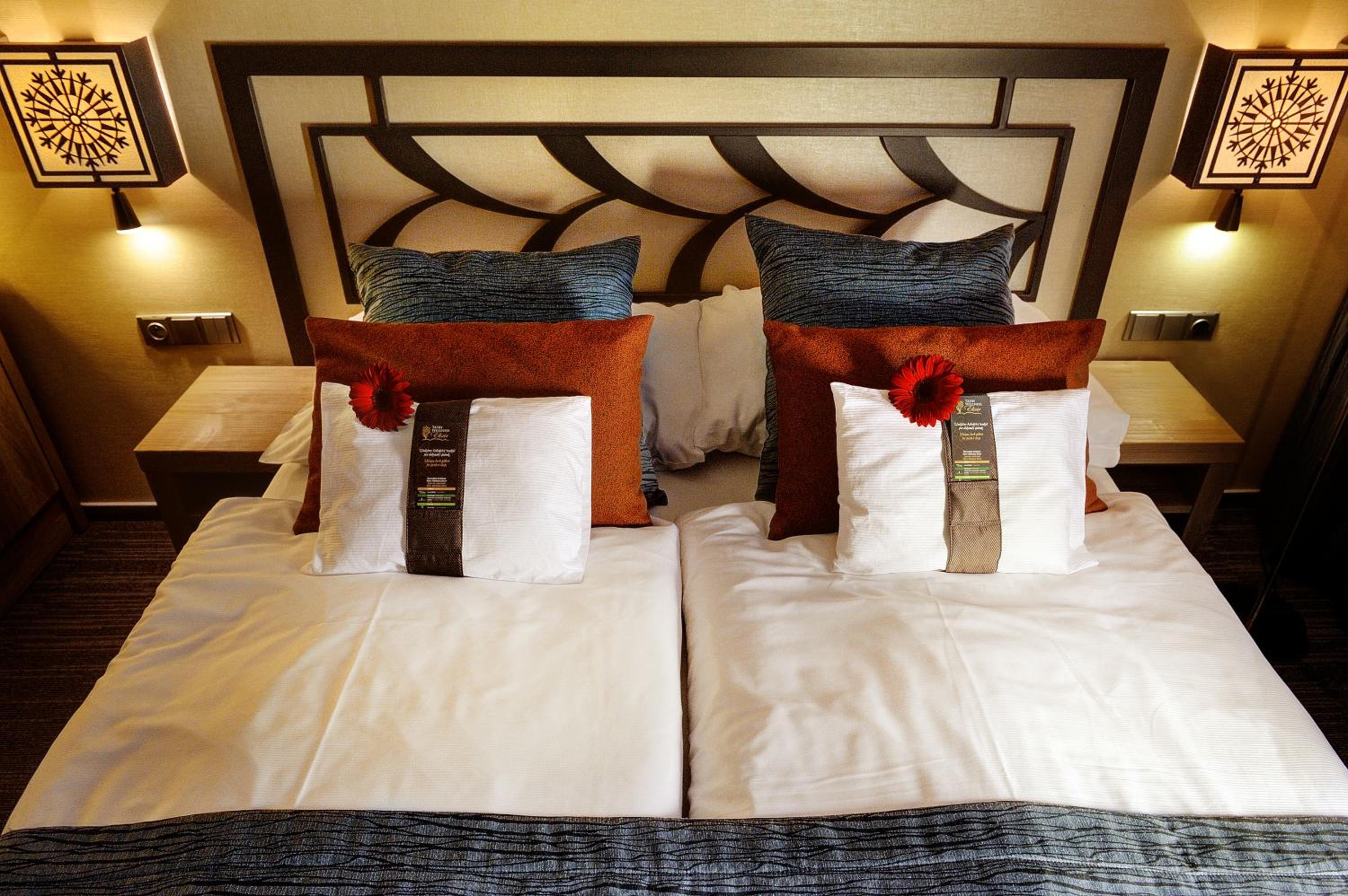 Deluxe Double or Twin Room - Photo 8
