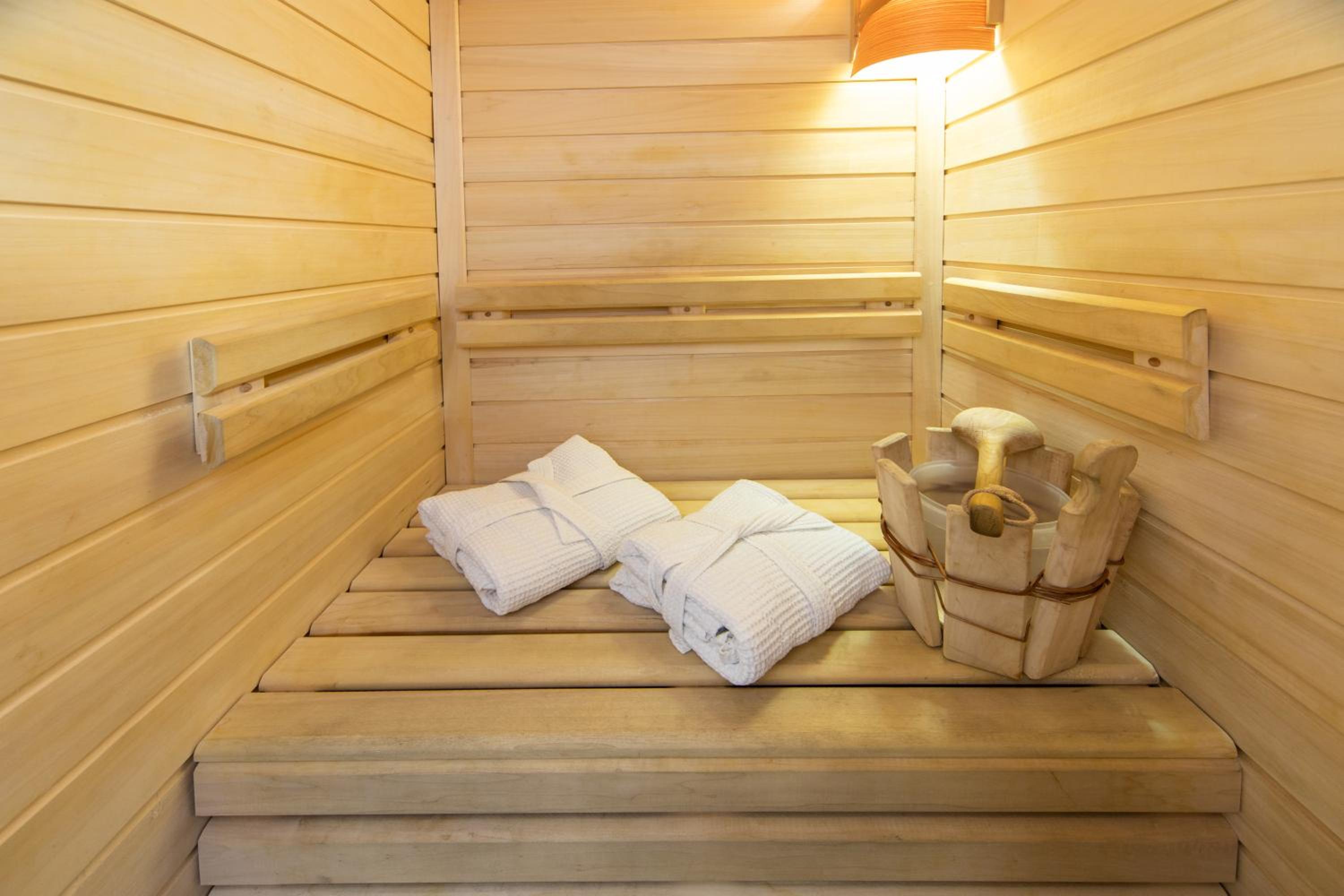 Two-Bedroom Apartment with Sauna - Photo 17