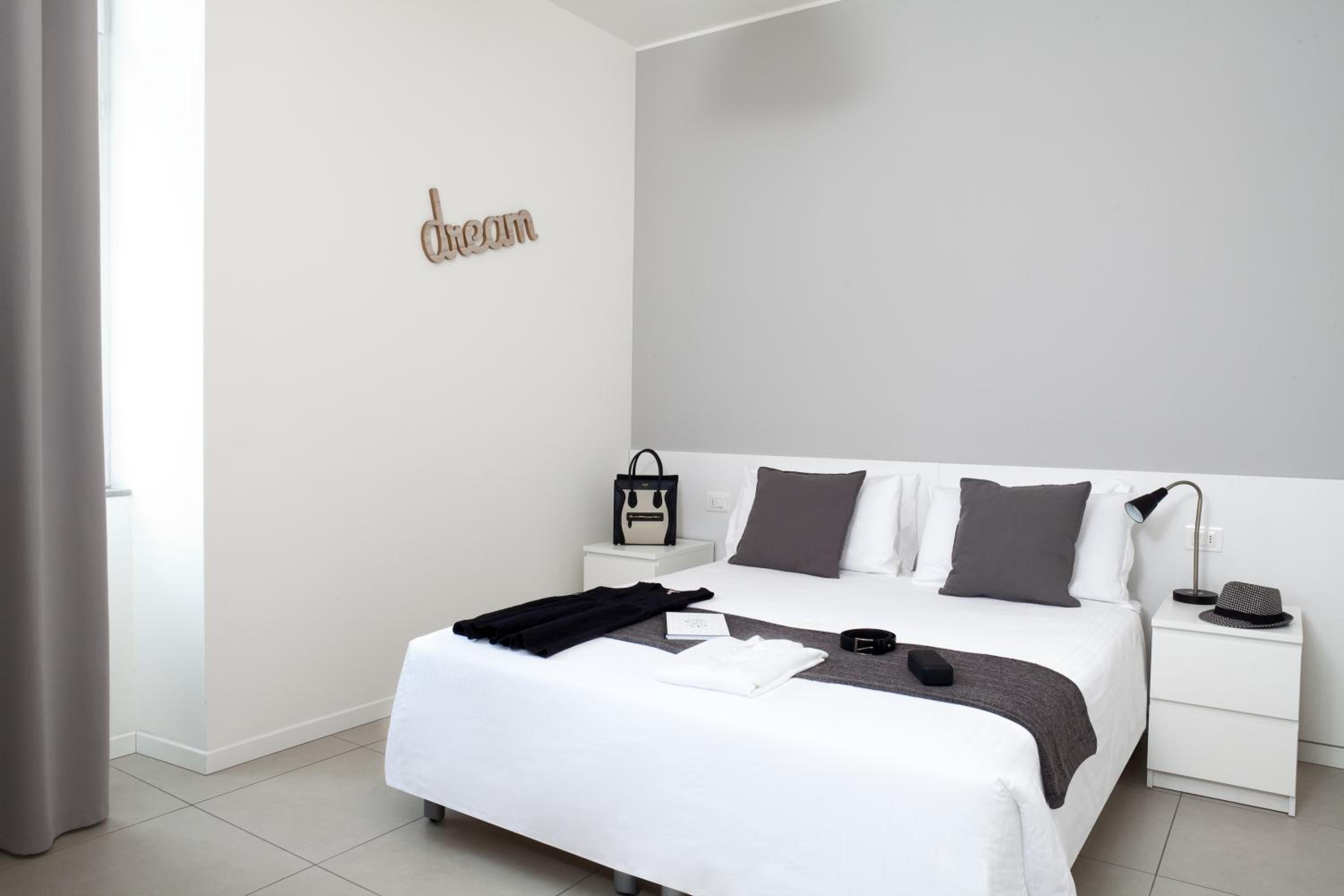 Apartment with City View photo 2