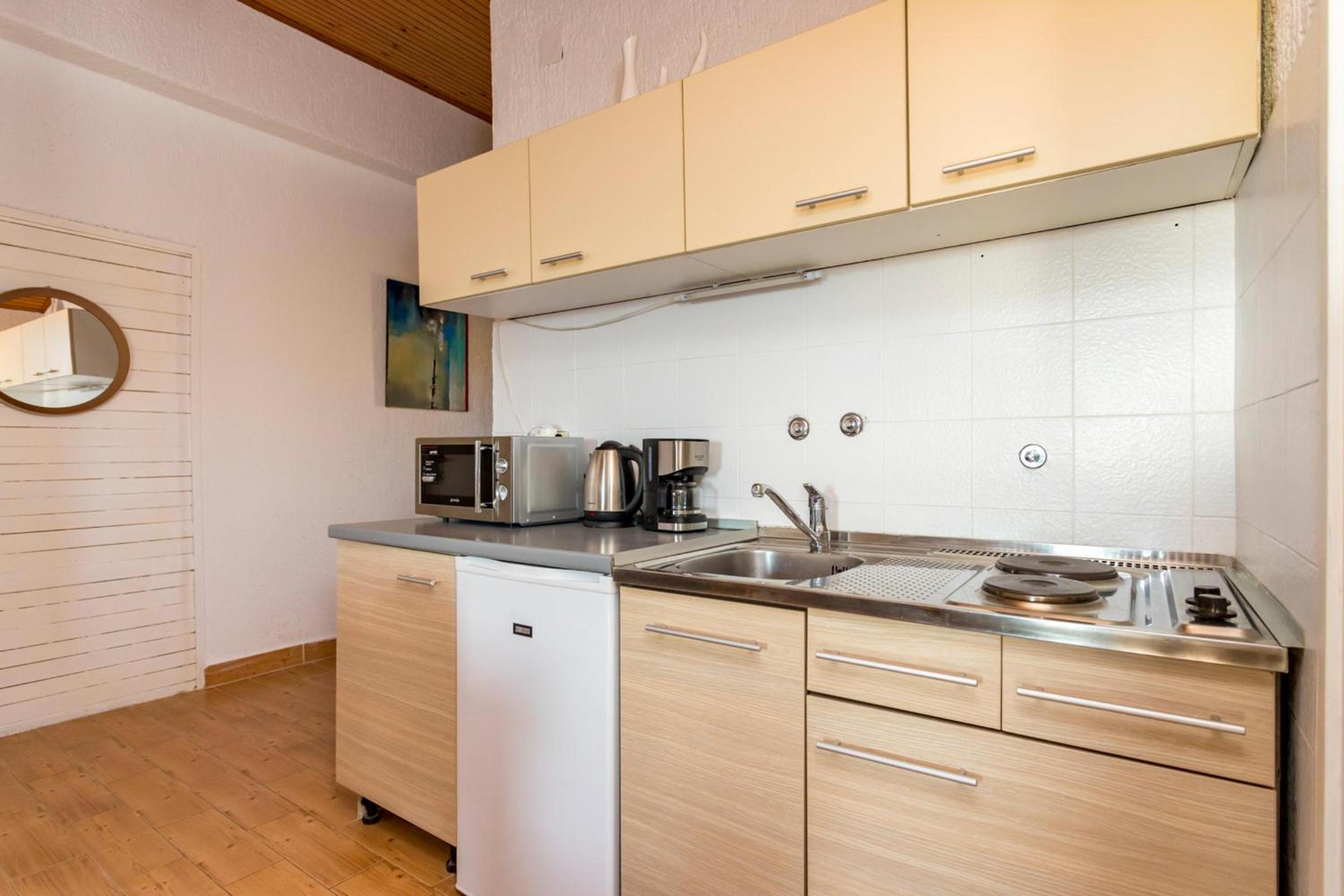 Two-Bedroom Apartment with Balcony photo 2