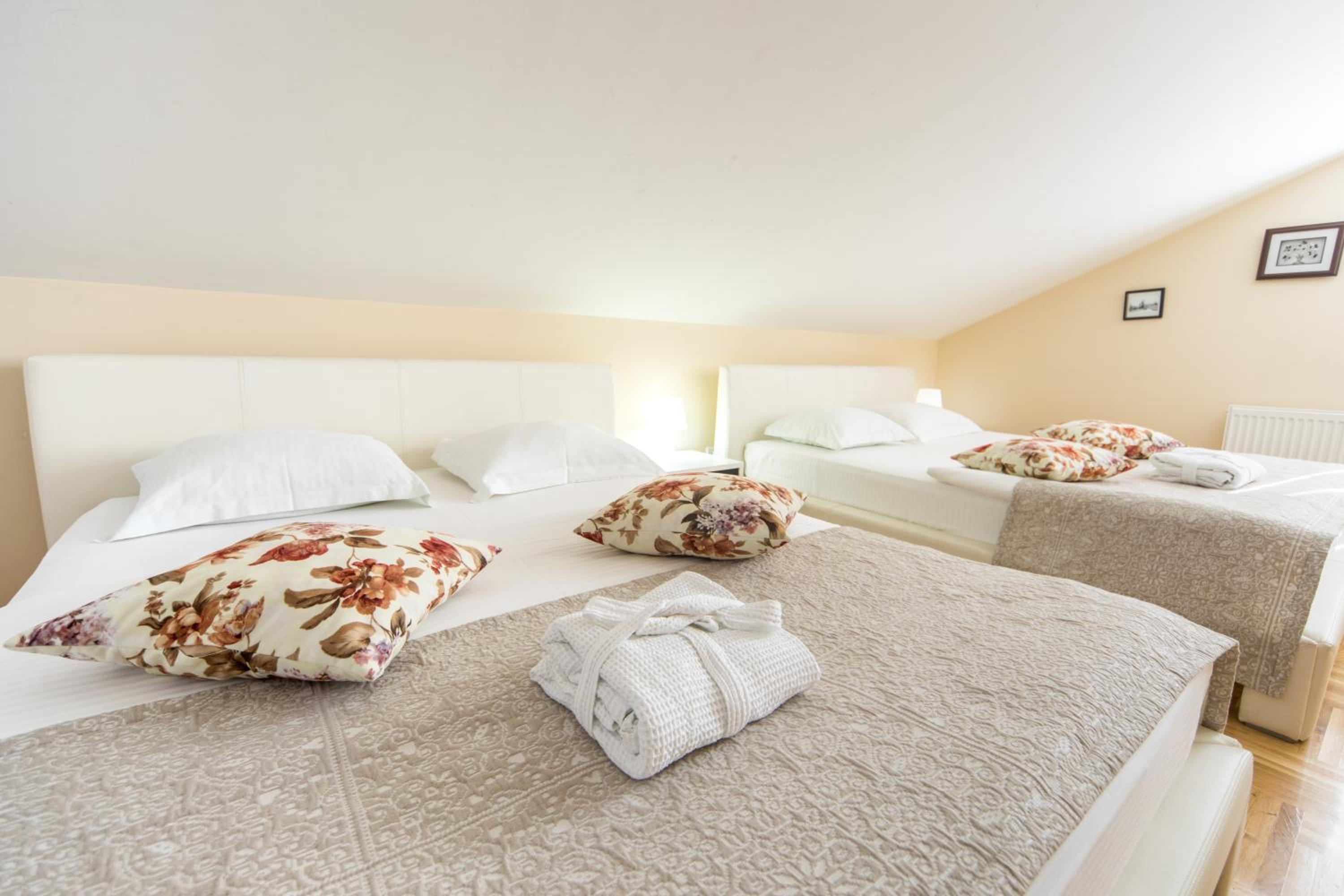 Two-Bedroom Apartment with Sauna - Photo 1