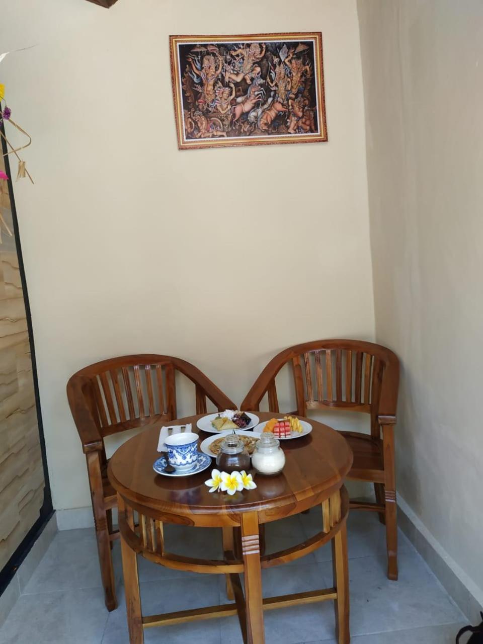 Double Room with Private Bathroom - Photo 10