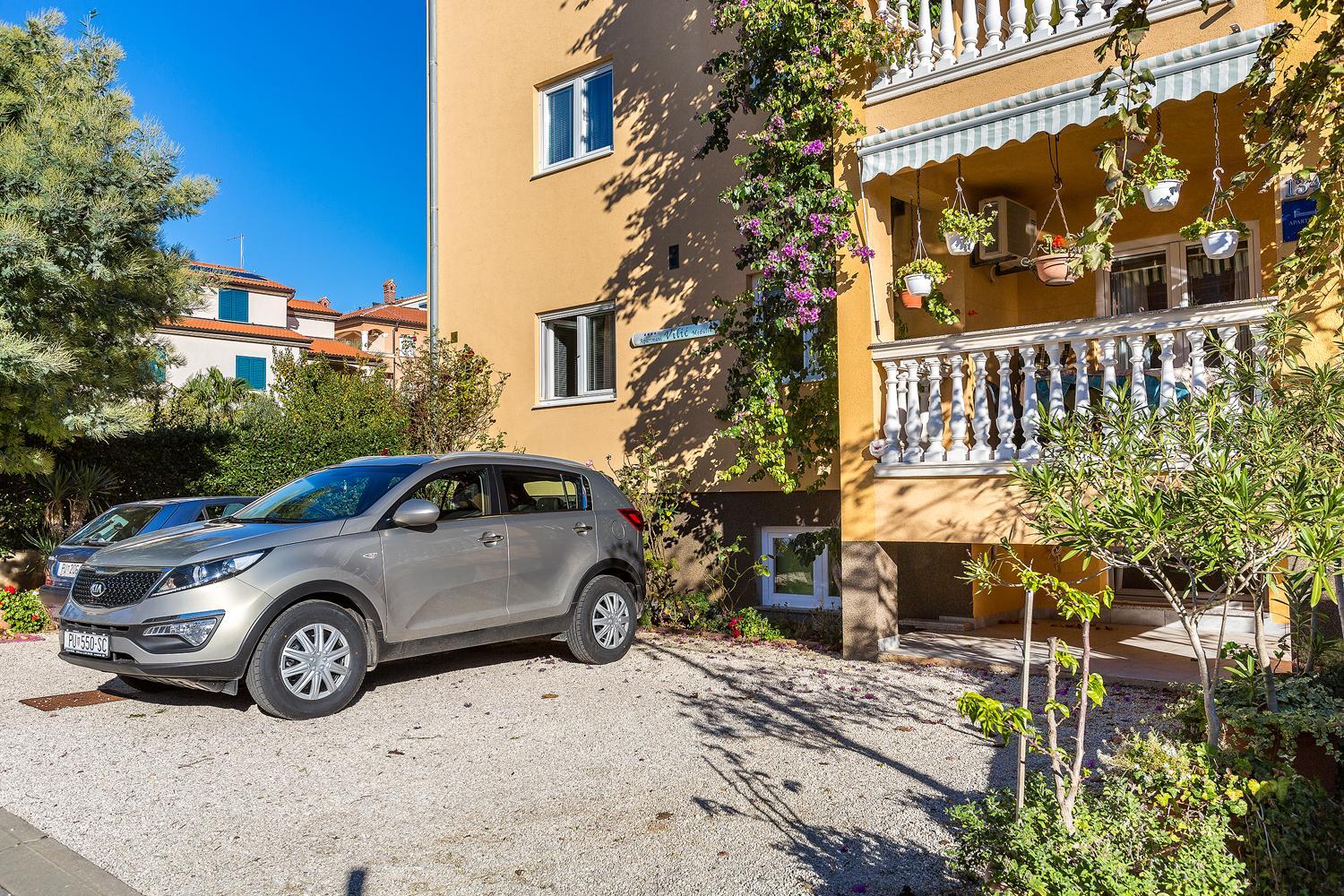 Studio with Balcony