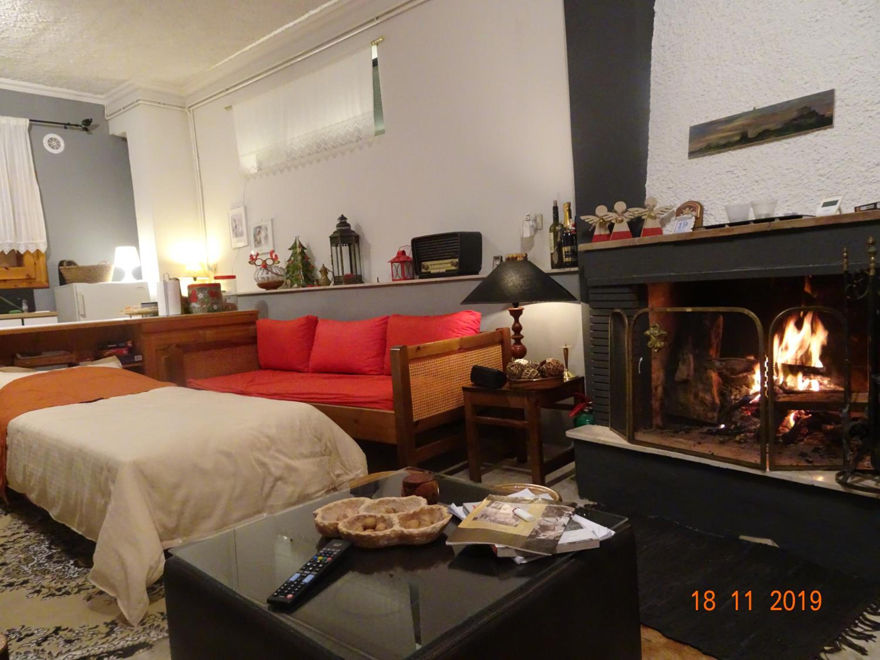 Studio With Sofa Bed