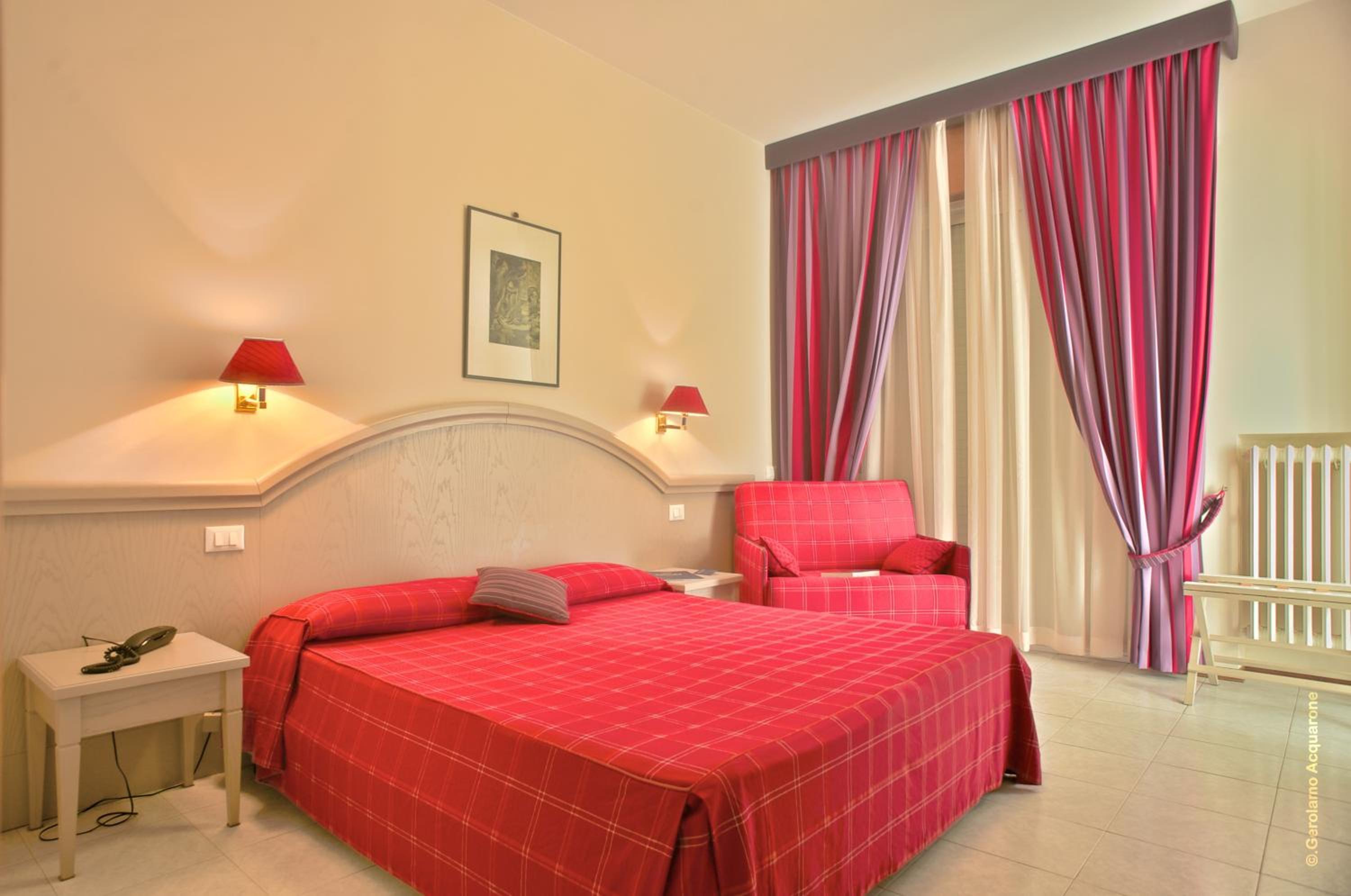 Triple Room - Photo 14