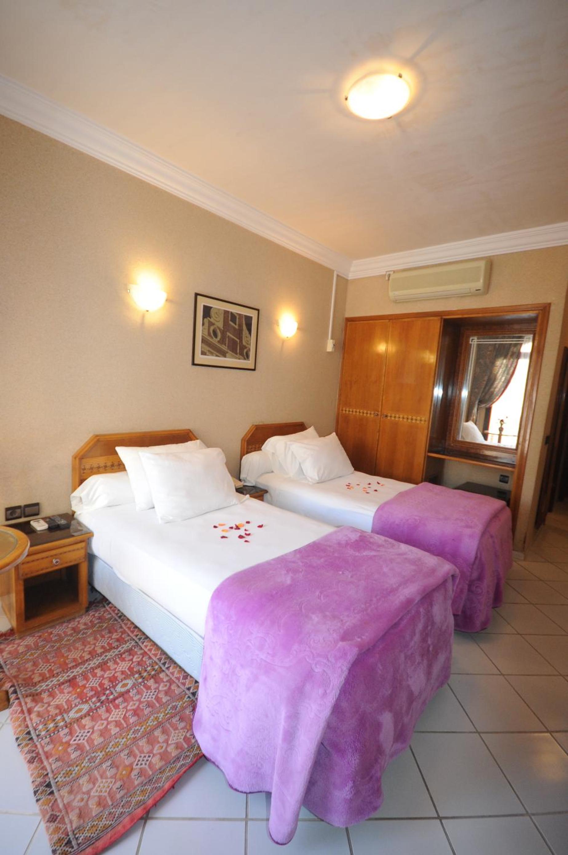 Double or Twin Room with Garden View photo 3