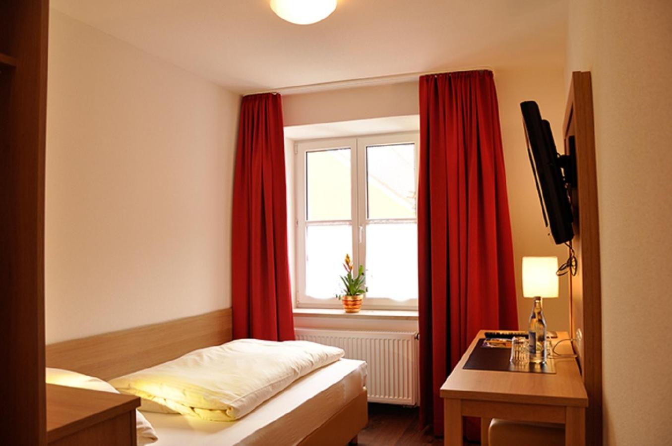 Single Room with Shower