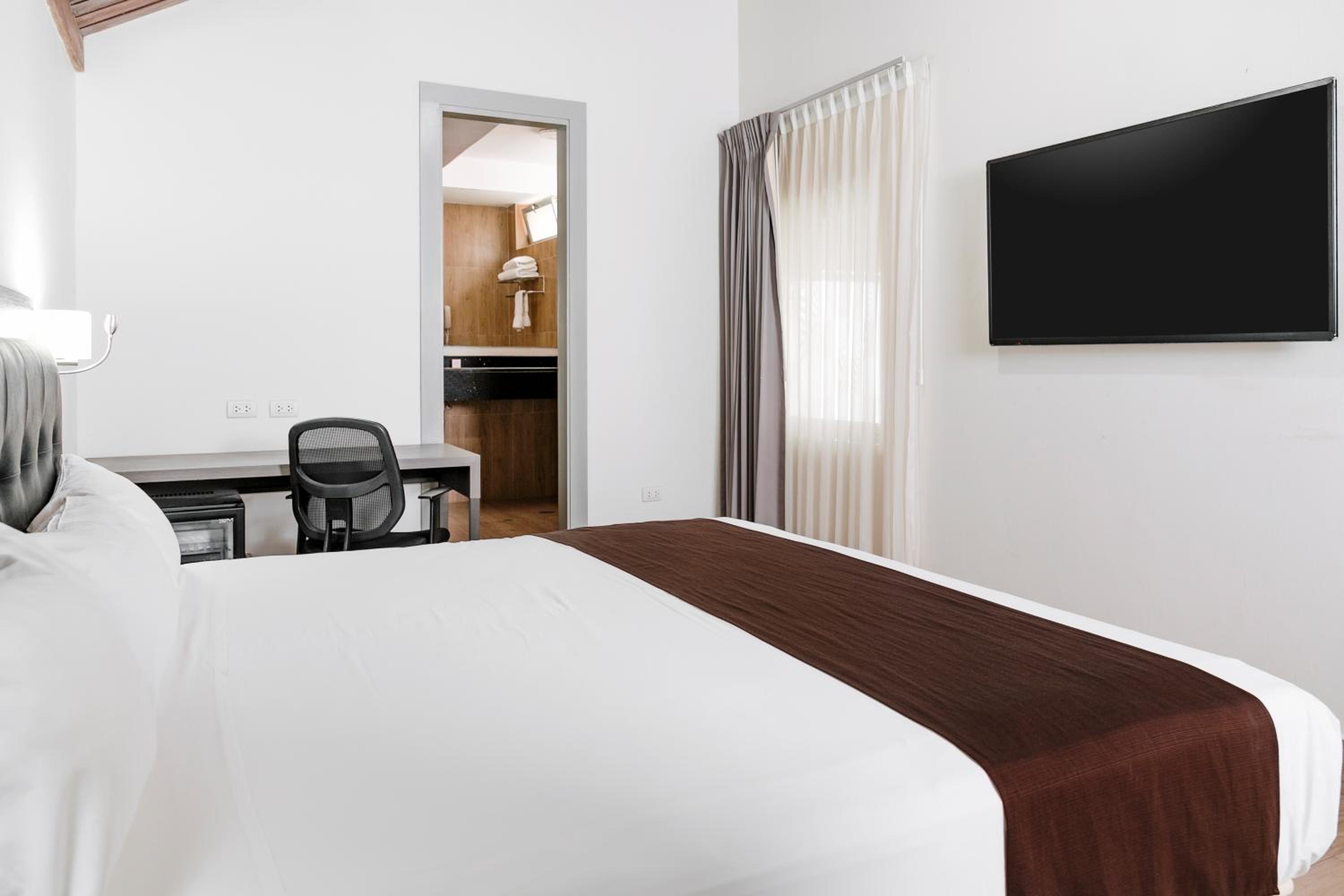 Double Room - Photo 1