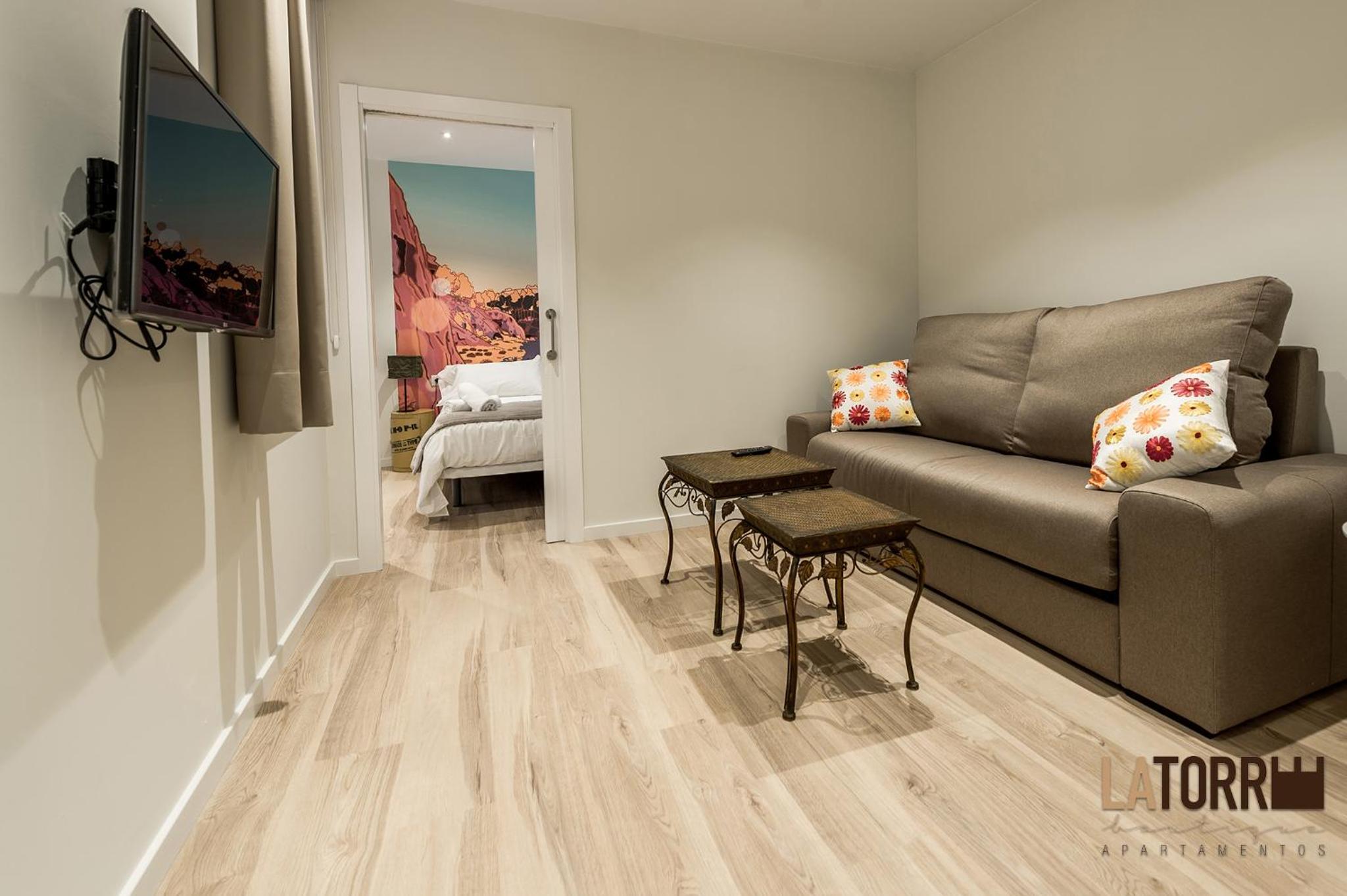Apartment photo 2