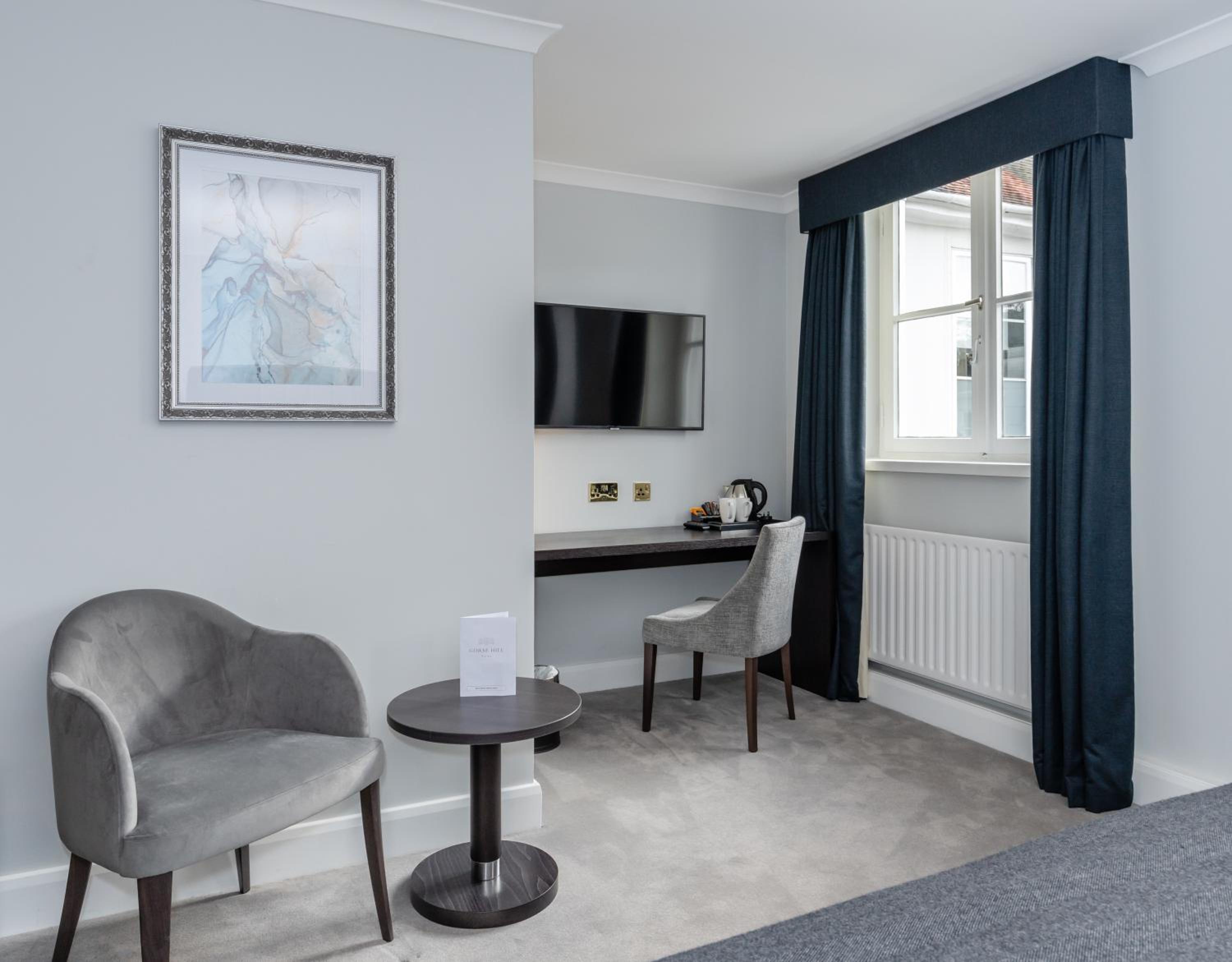 Suite - Photo 6