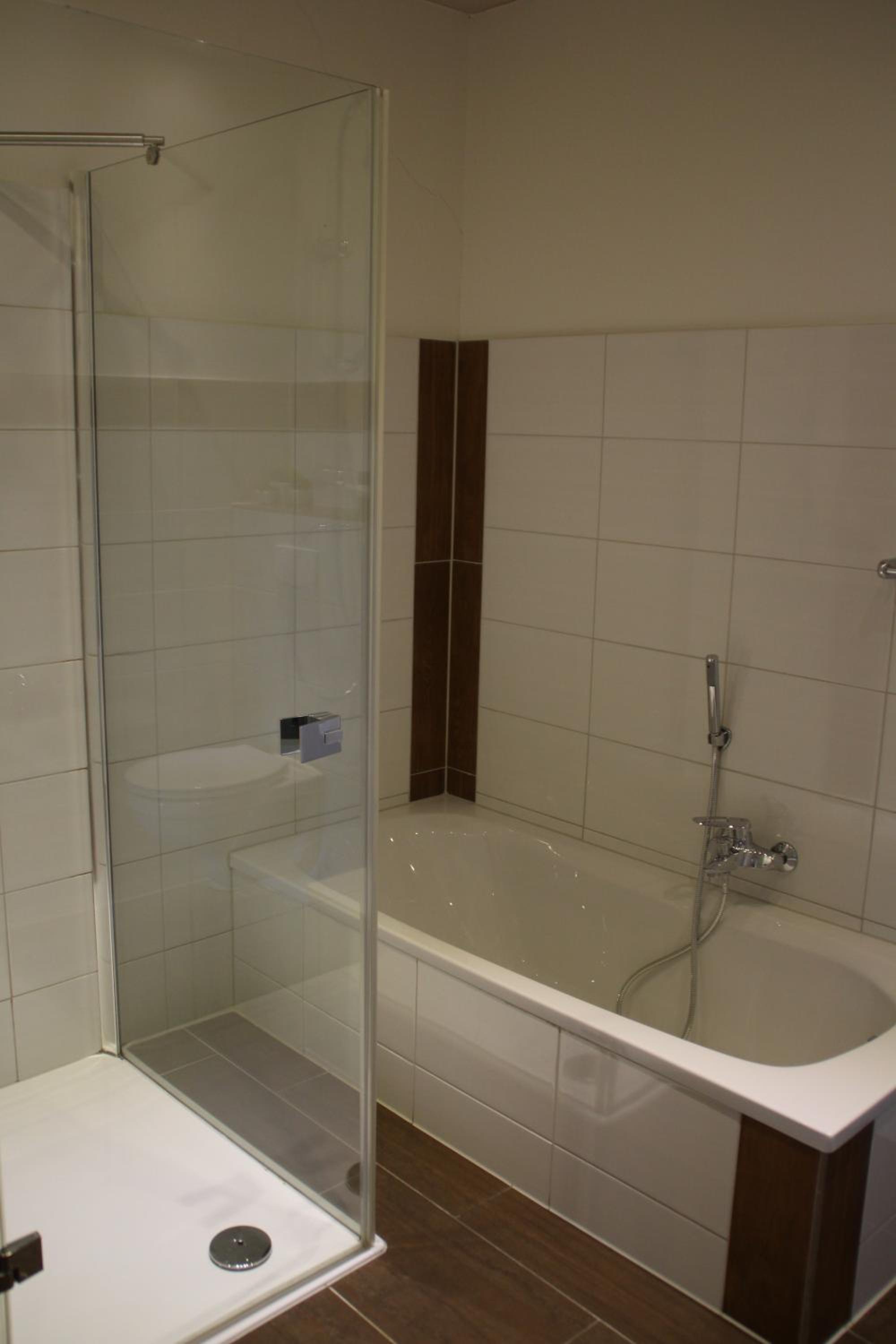 Double Room - Photo 23