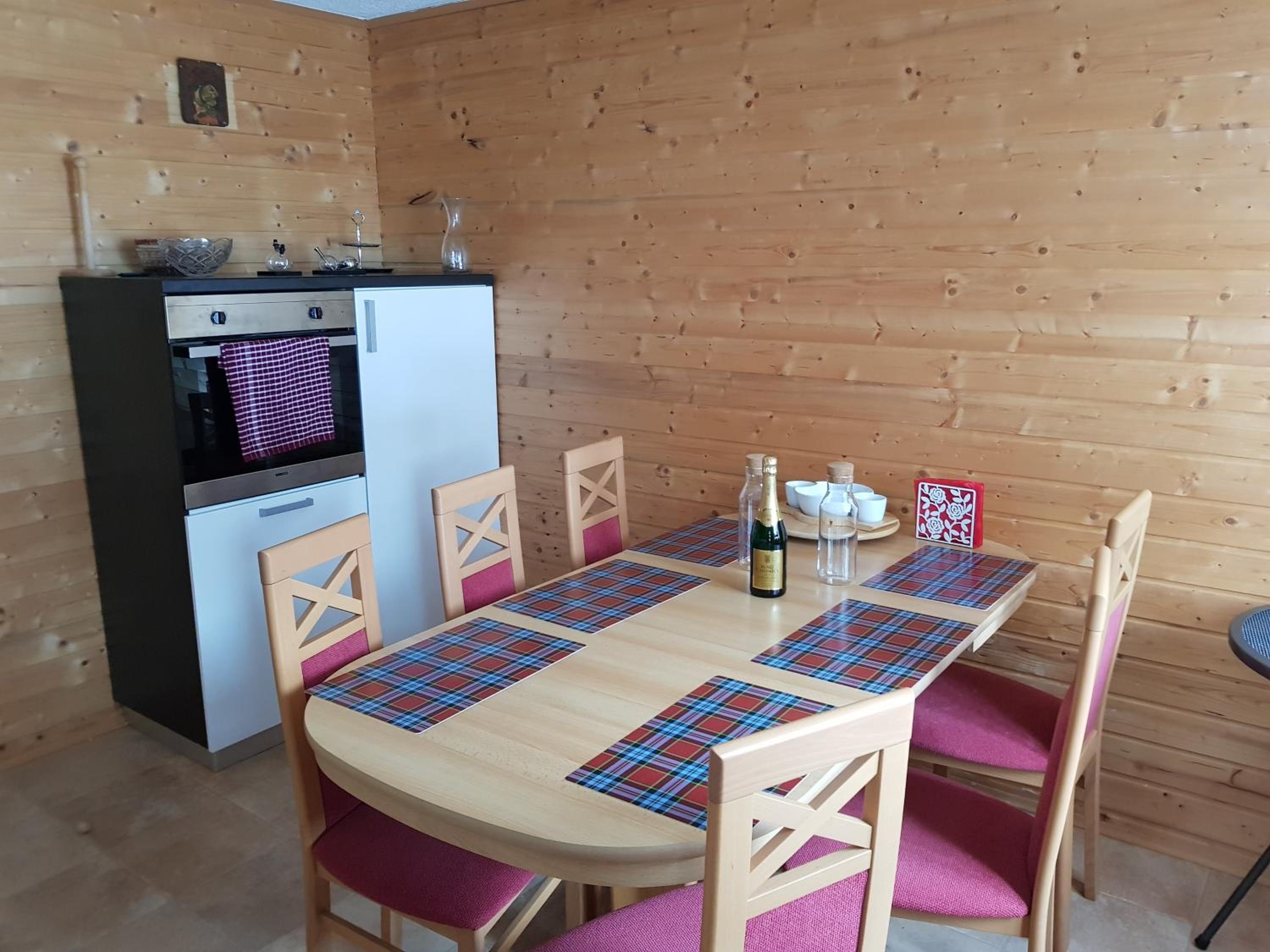 Two bedroom apartment with Balcony photo 3