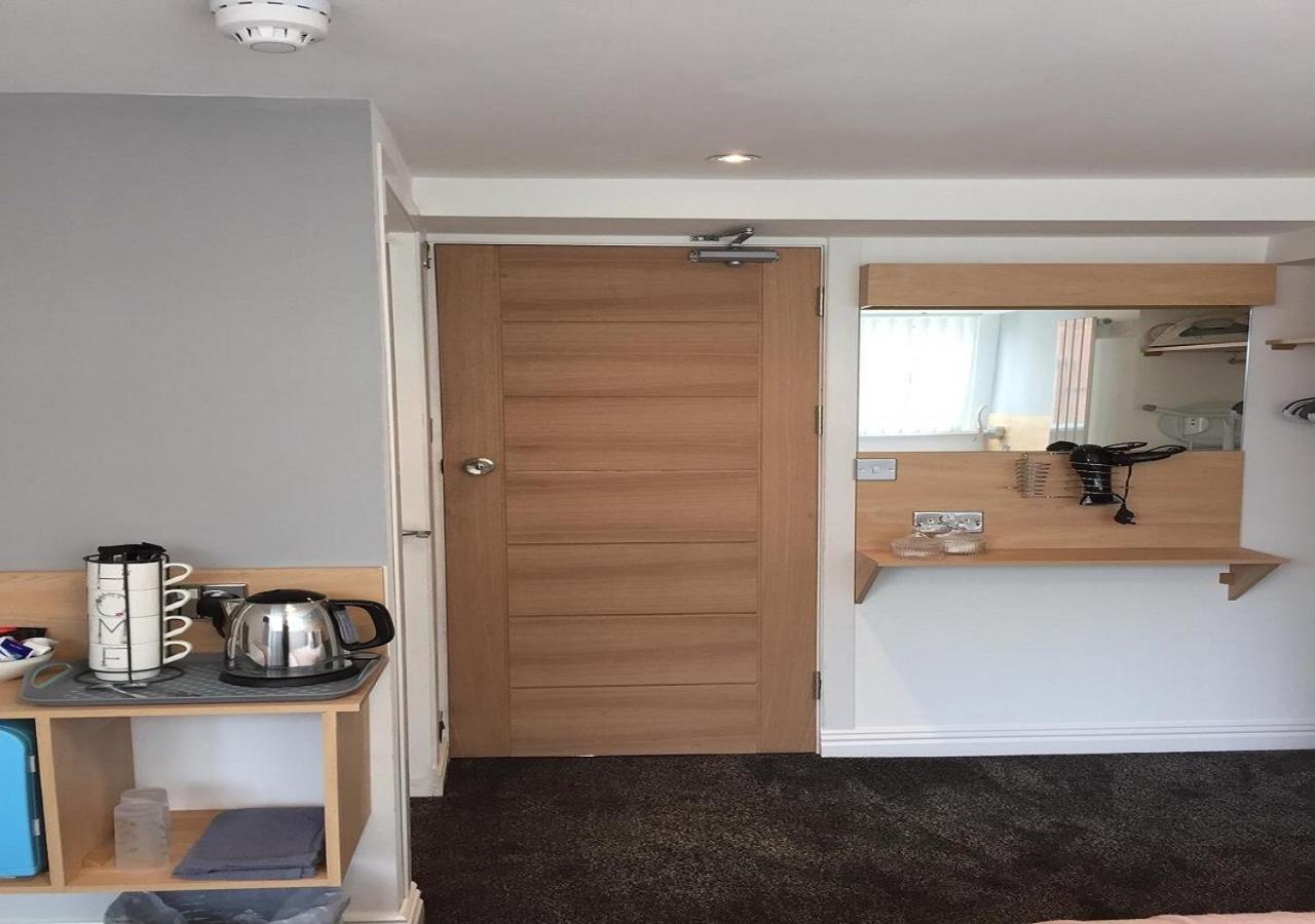 Double Room (2 Adults + 1 Child ) Second Floor