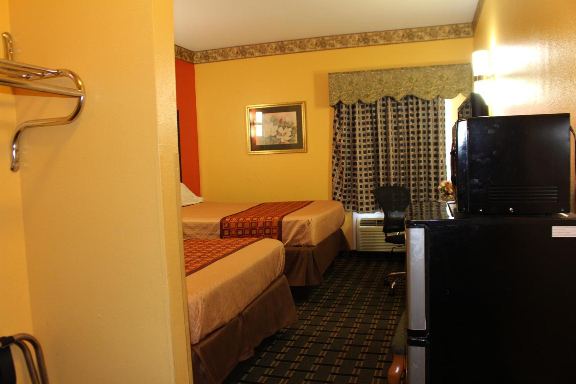 Standard Double Room - Photo 2