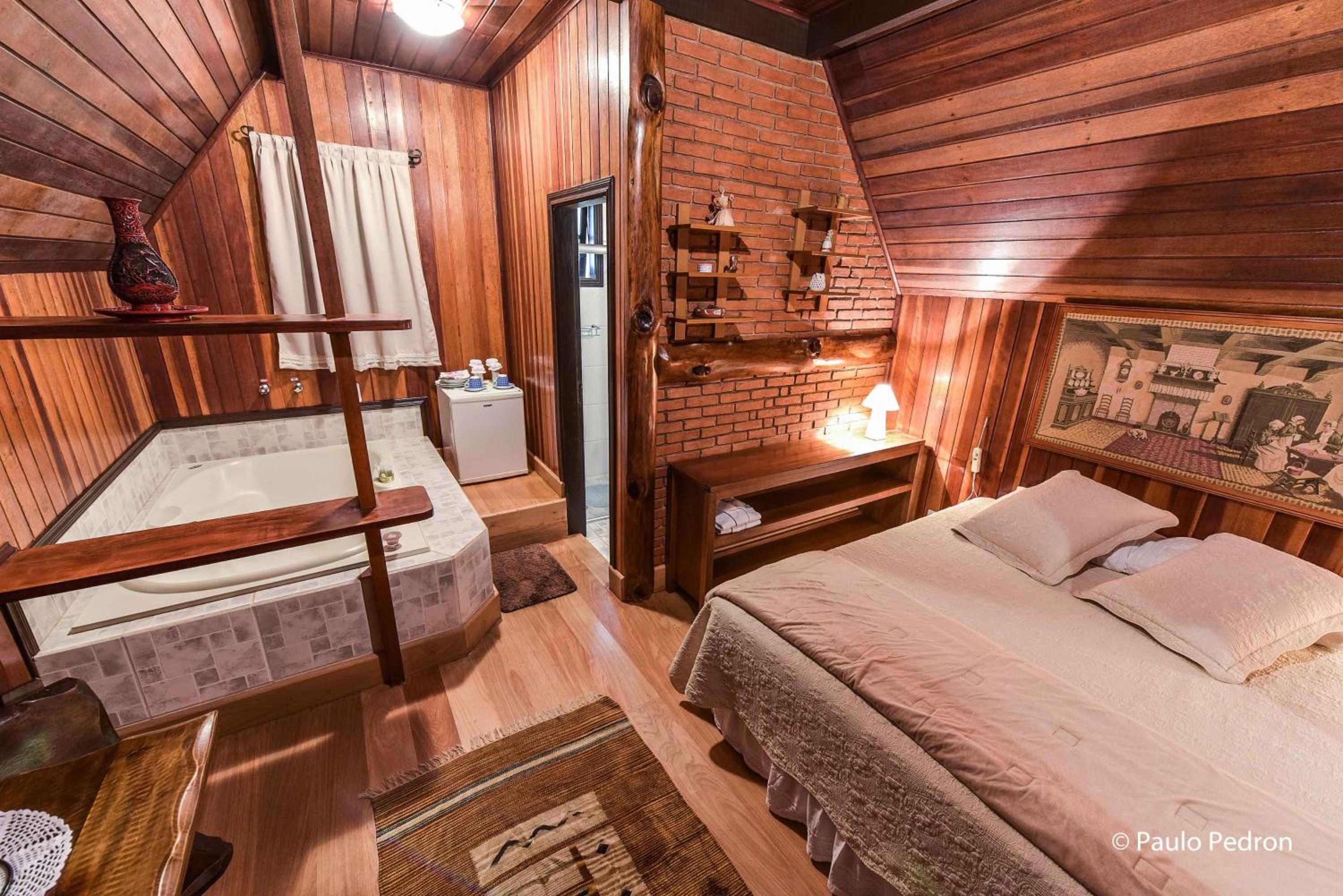 Double Room with Spa Bath photo 1