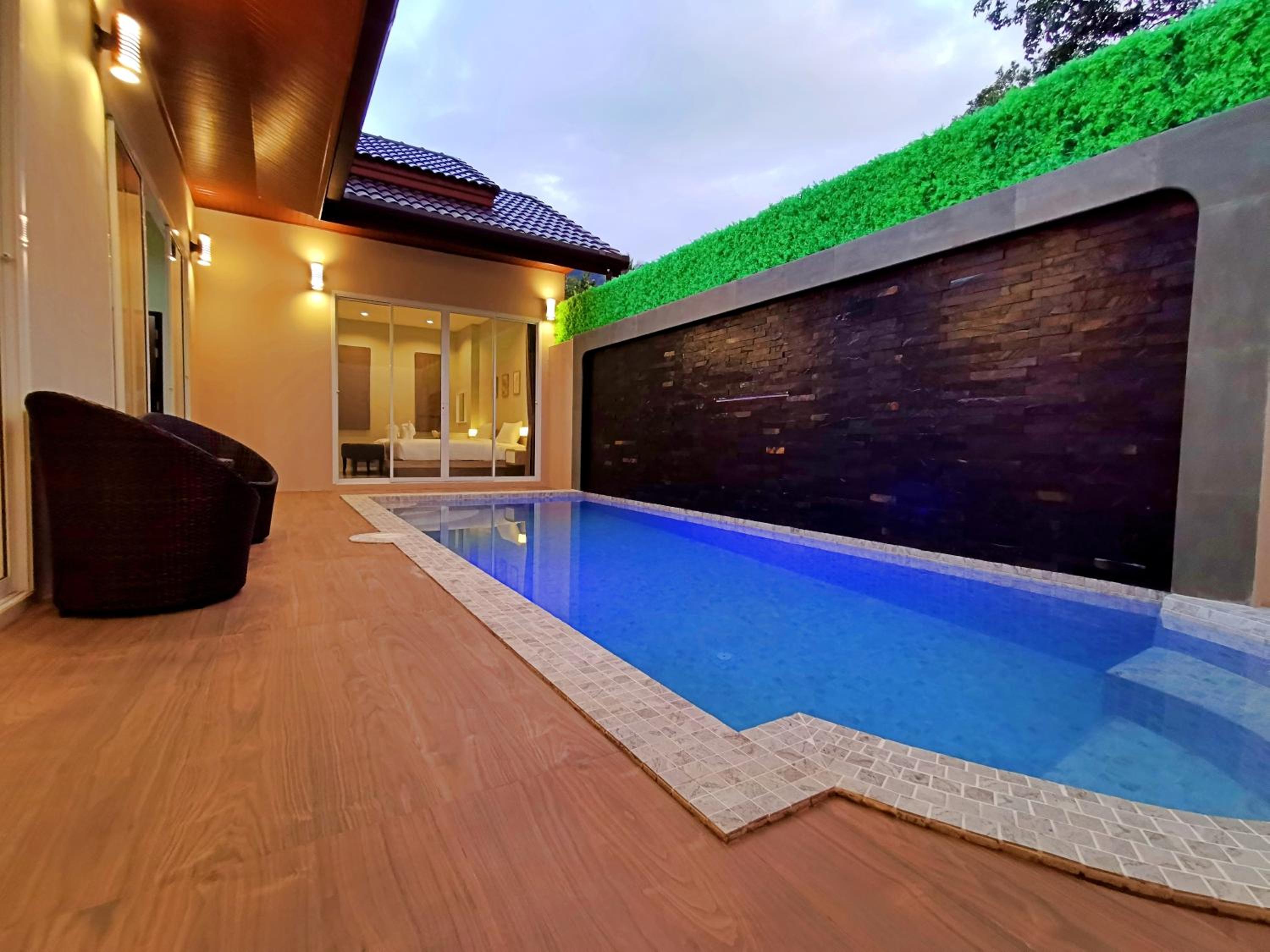 Two-Bedroom Villa with Large Private Pool - Photo 1