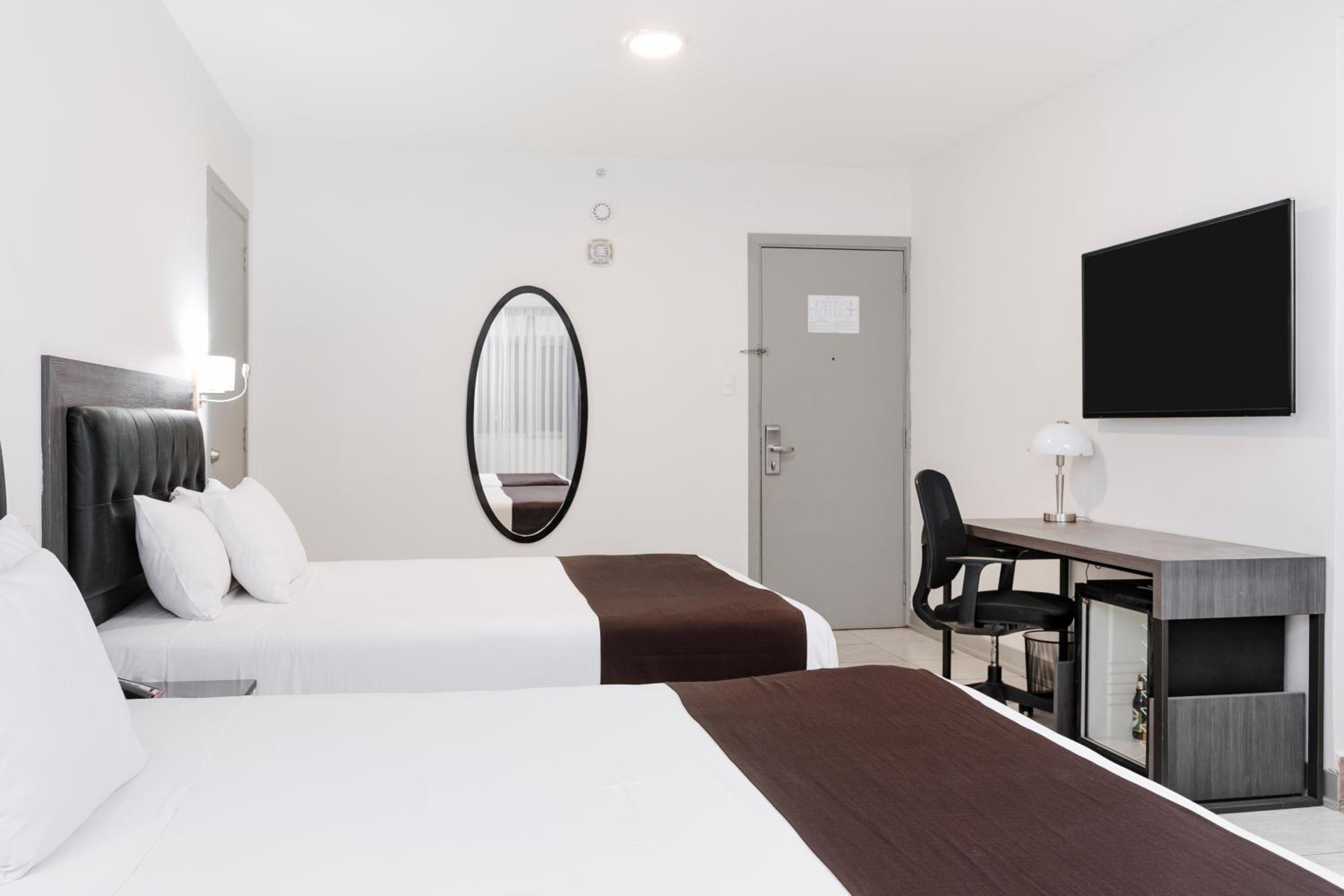 Triple Room - Photo 1