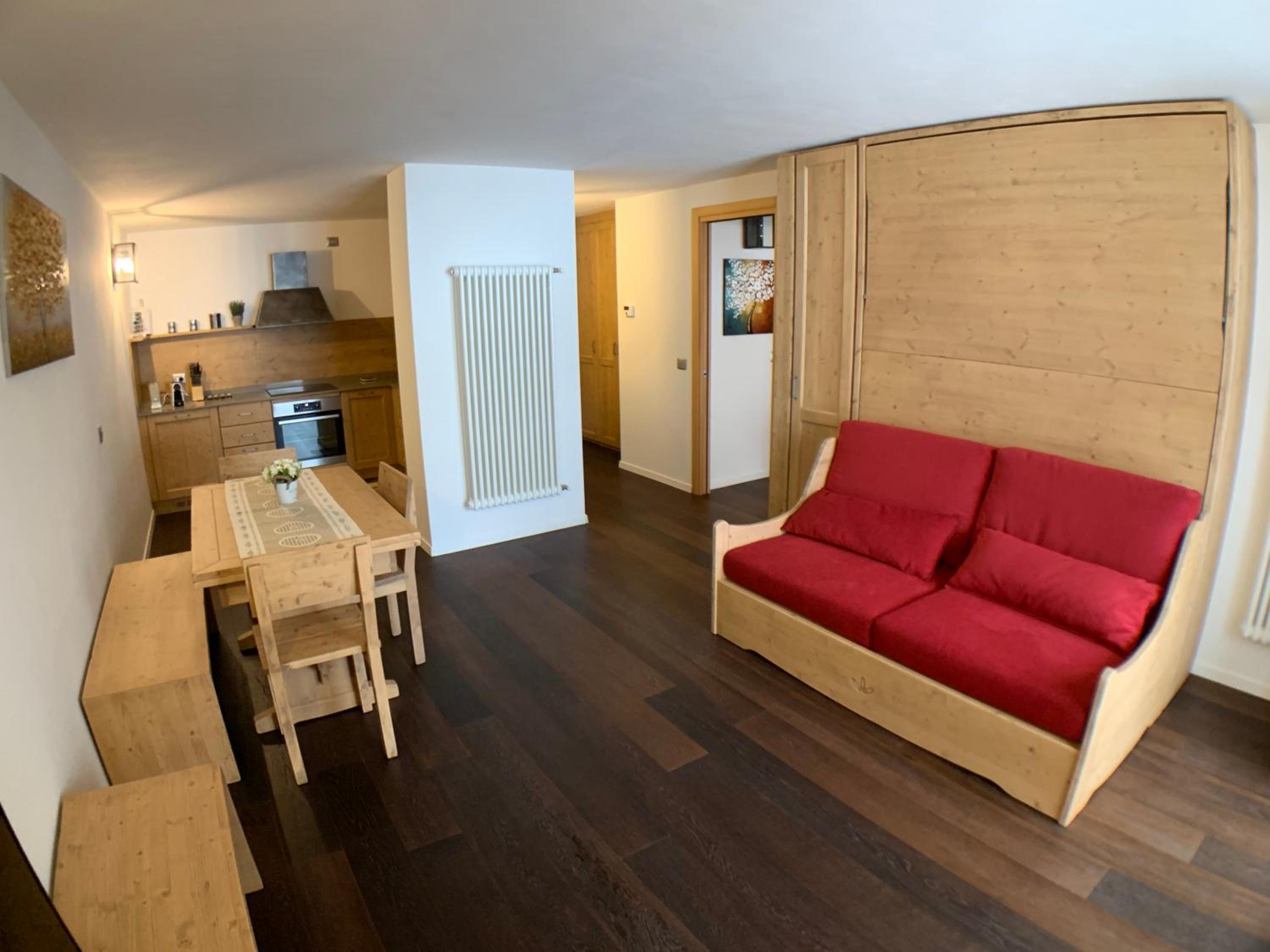 One-Bedroom Apartment