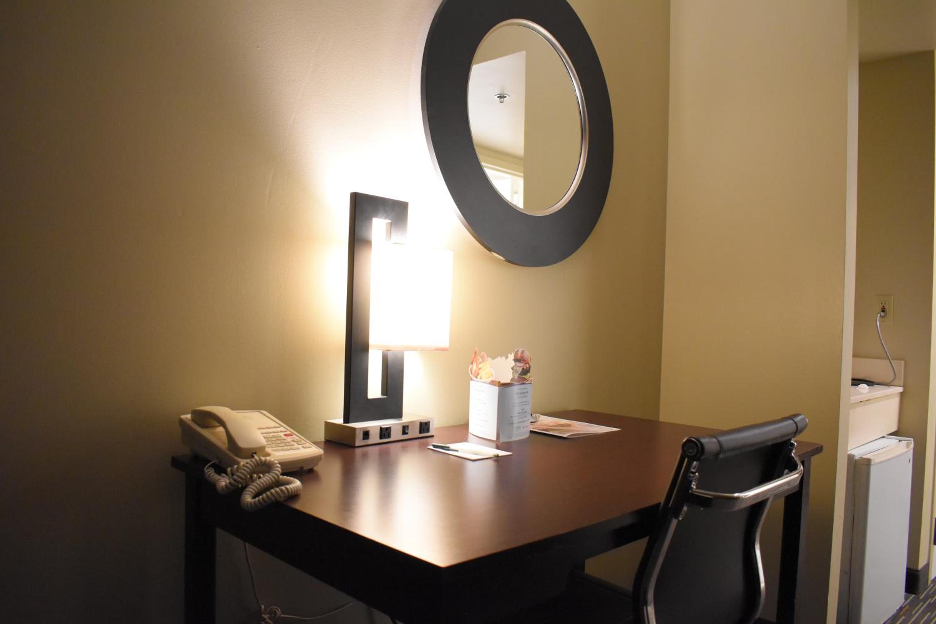 Queen Room with Two Queen Beds - Disability Access/Non-Smoking - Photo 1