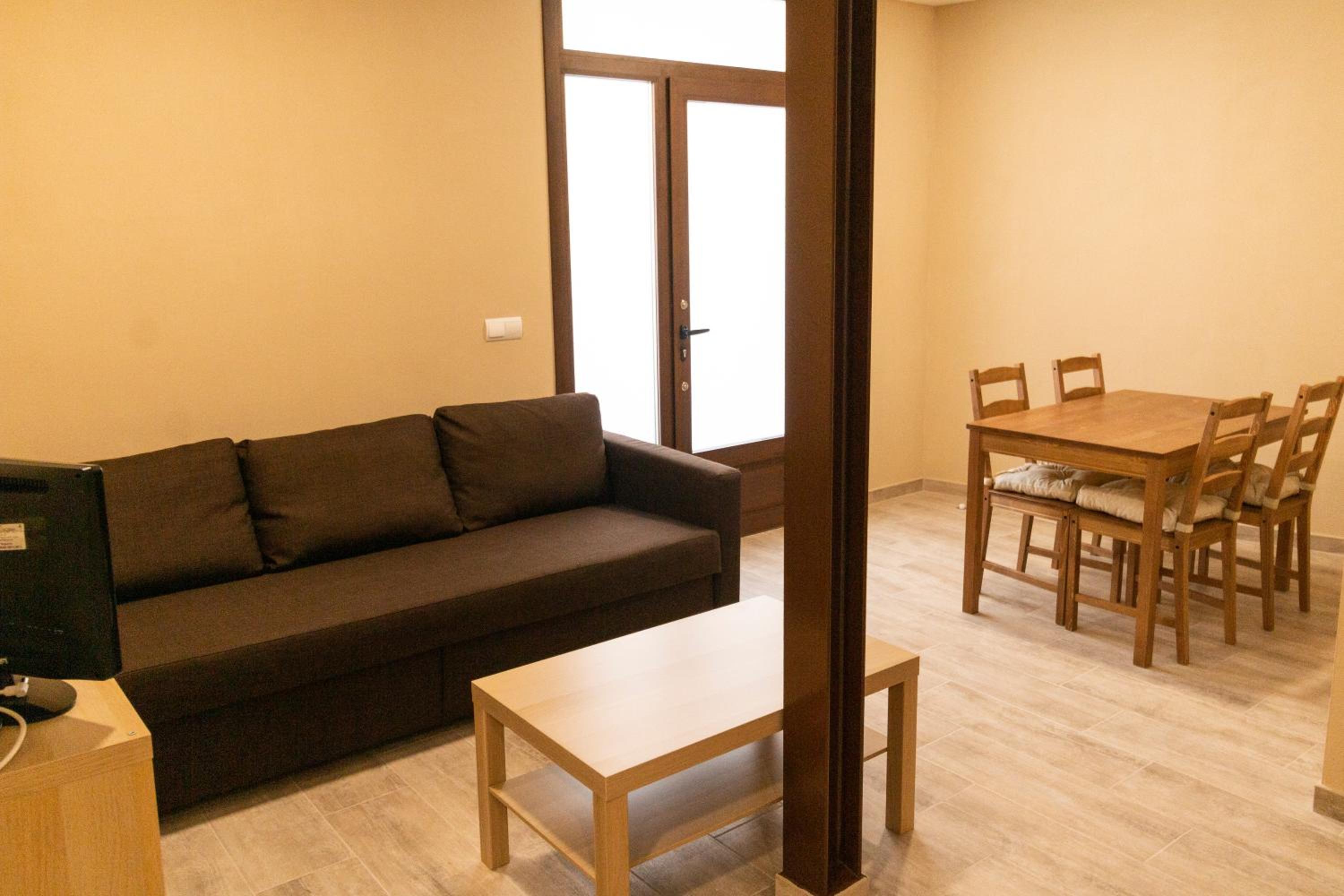 Apartment 1 - Photo 7