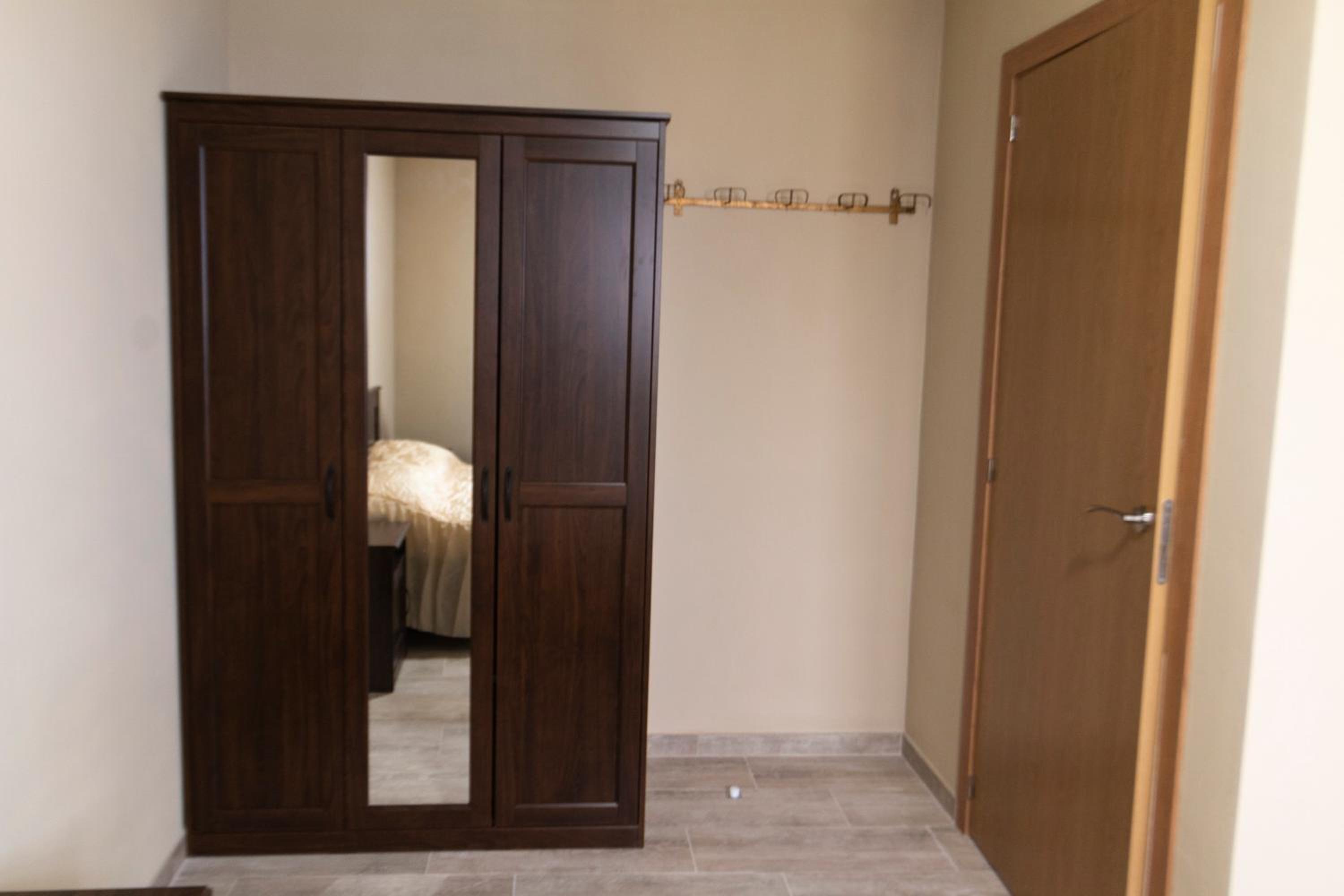 Apartment 1 - Photo 4