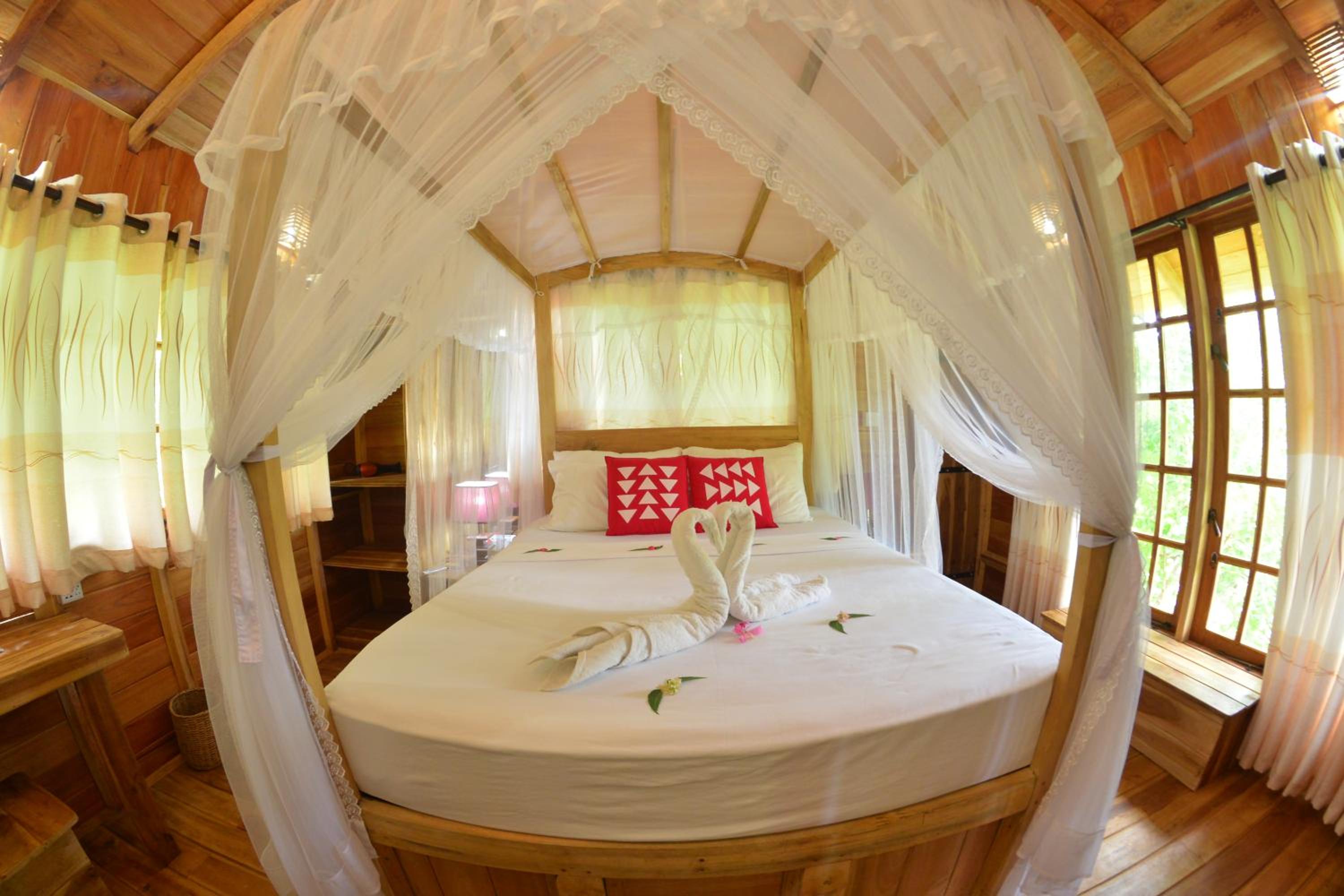 Inn on the Tree House