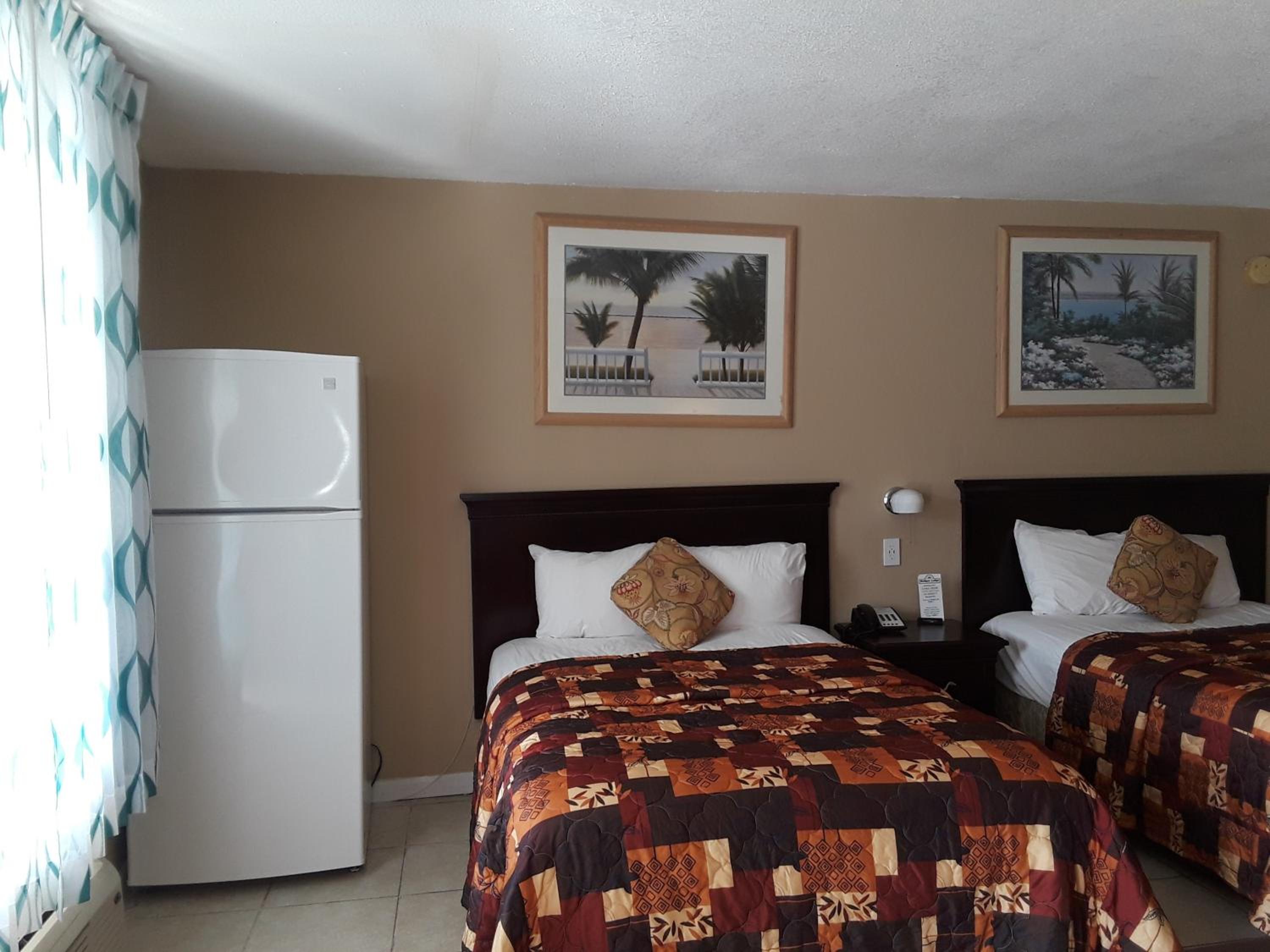 Double Room with Two Double Beds - Non-Smoking - Photo 6
