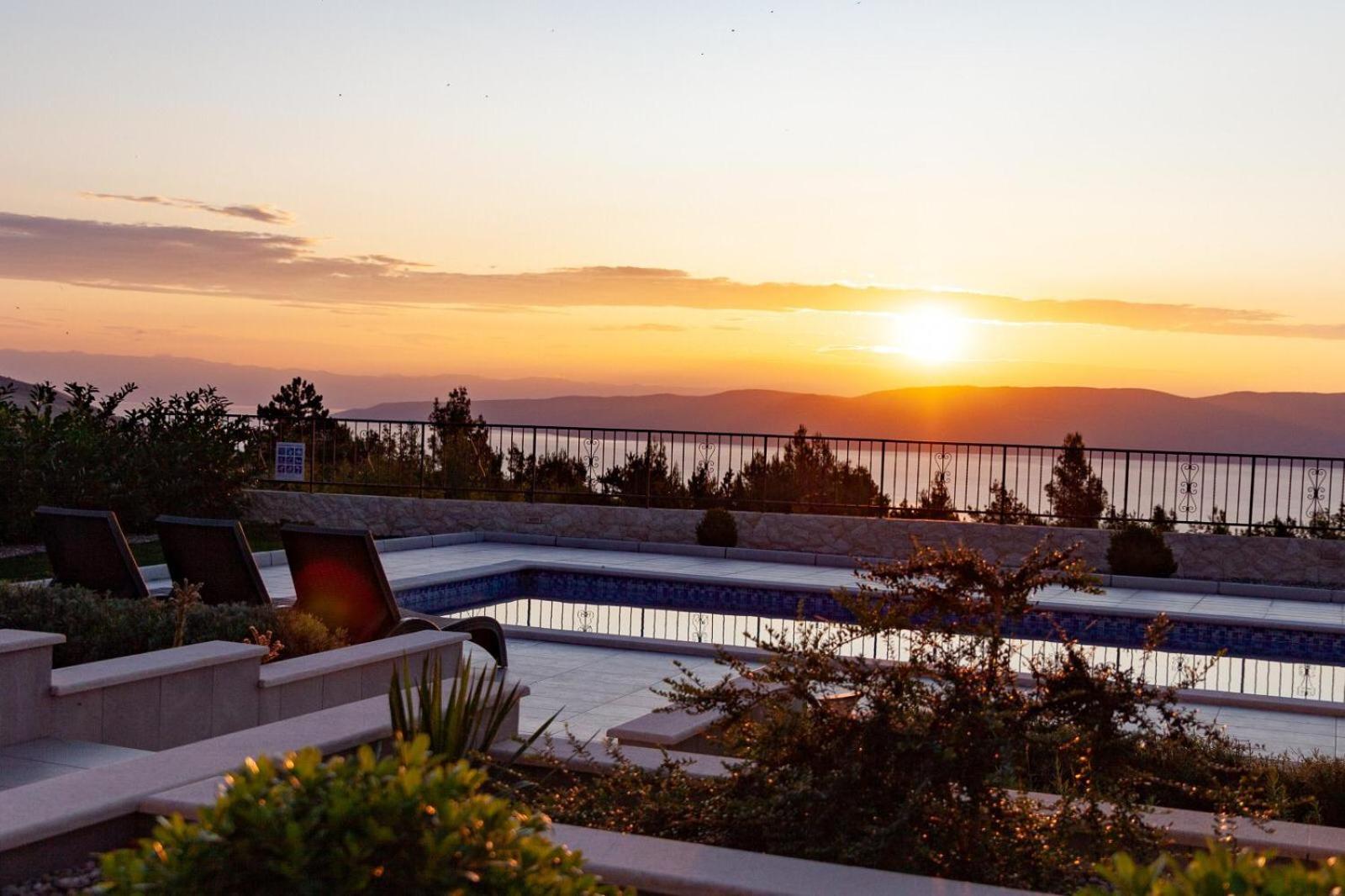 Villa with Sea View