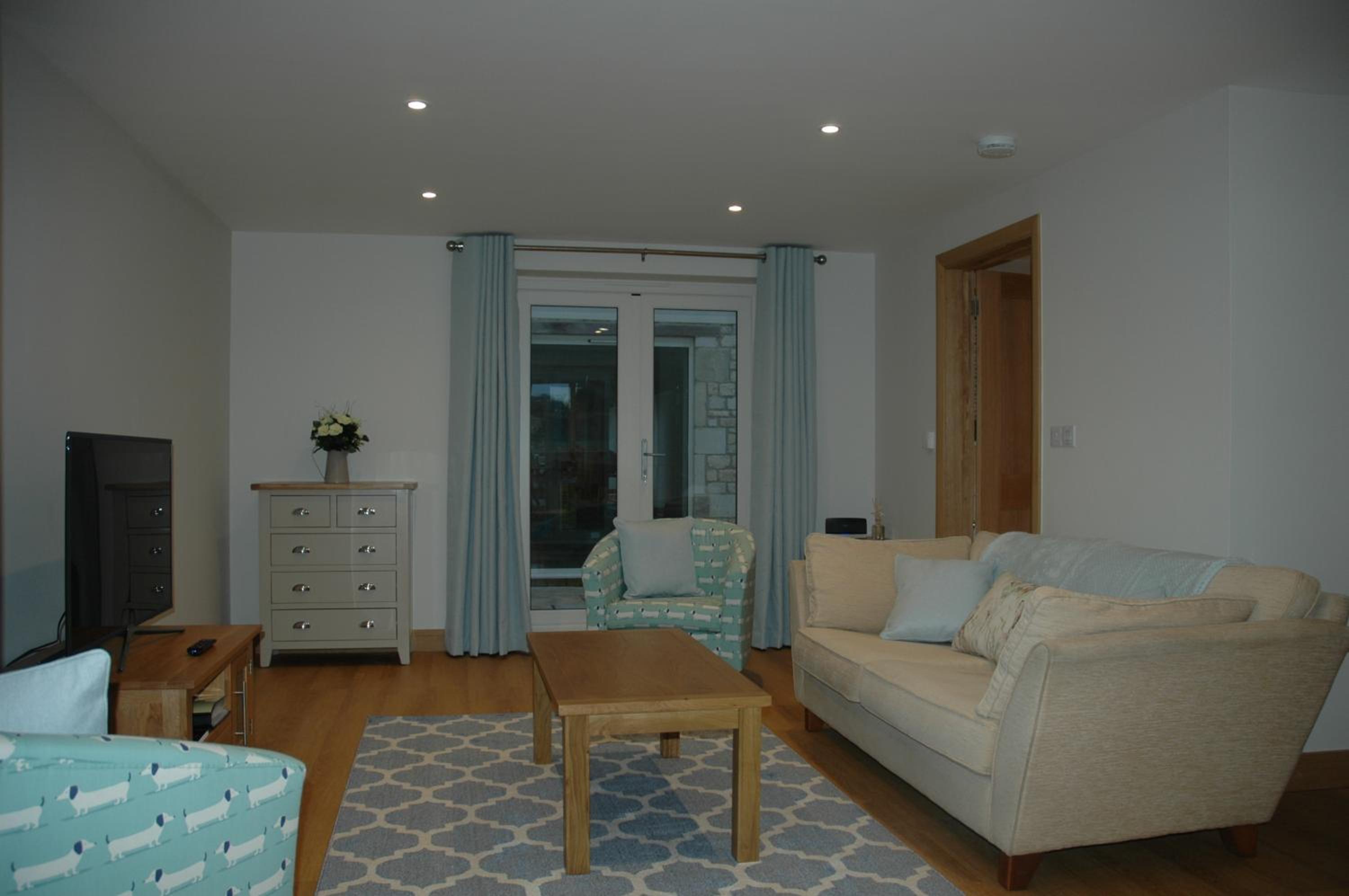 Two-Bedroom House photo 1