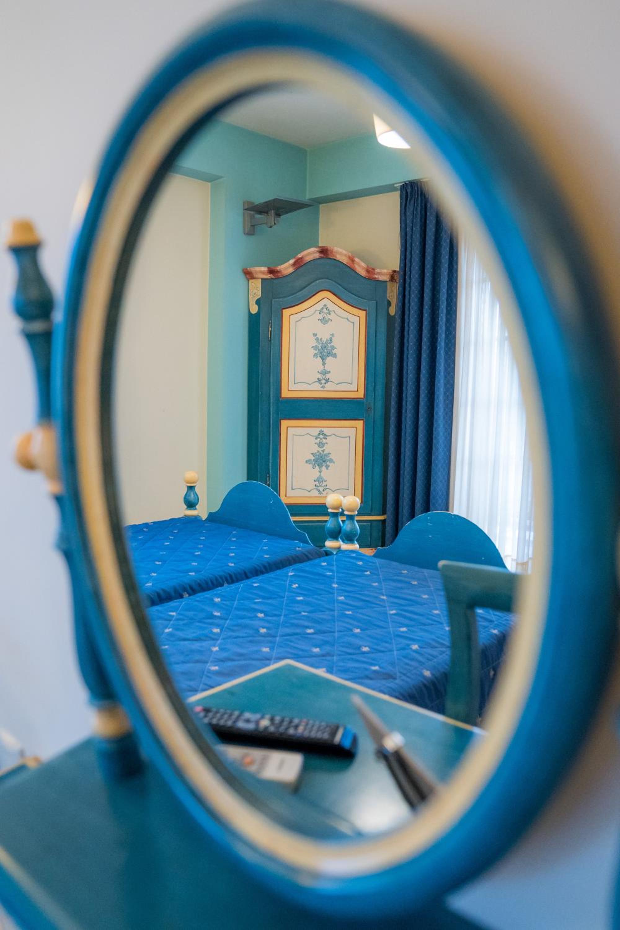 Twin Room with Balcony - Photo 19
