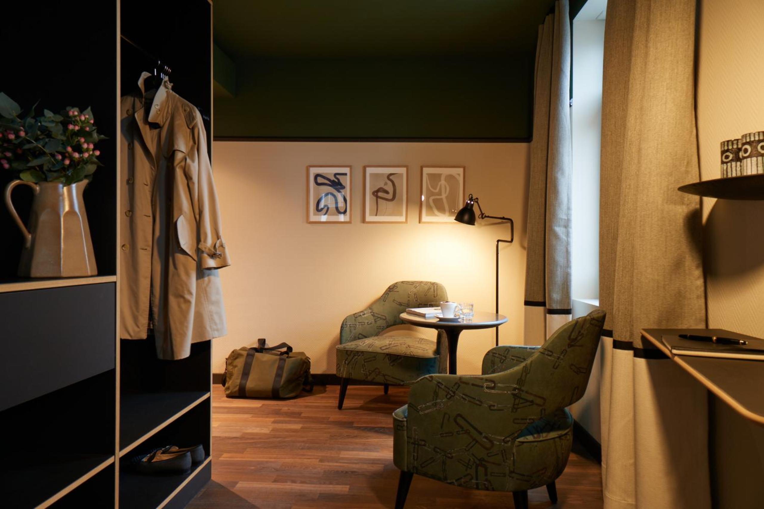 Deluxe Studio with Kitchenette