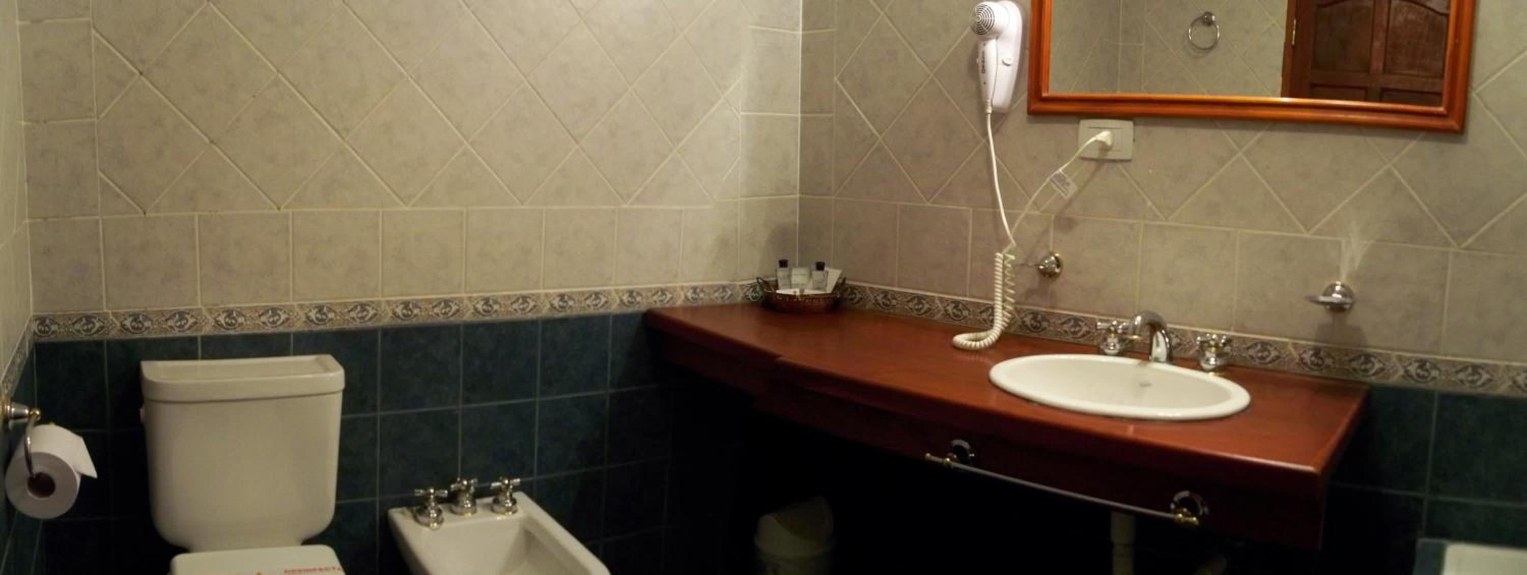 Standard Triple Room photo 3