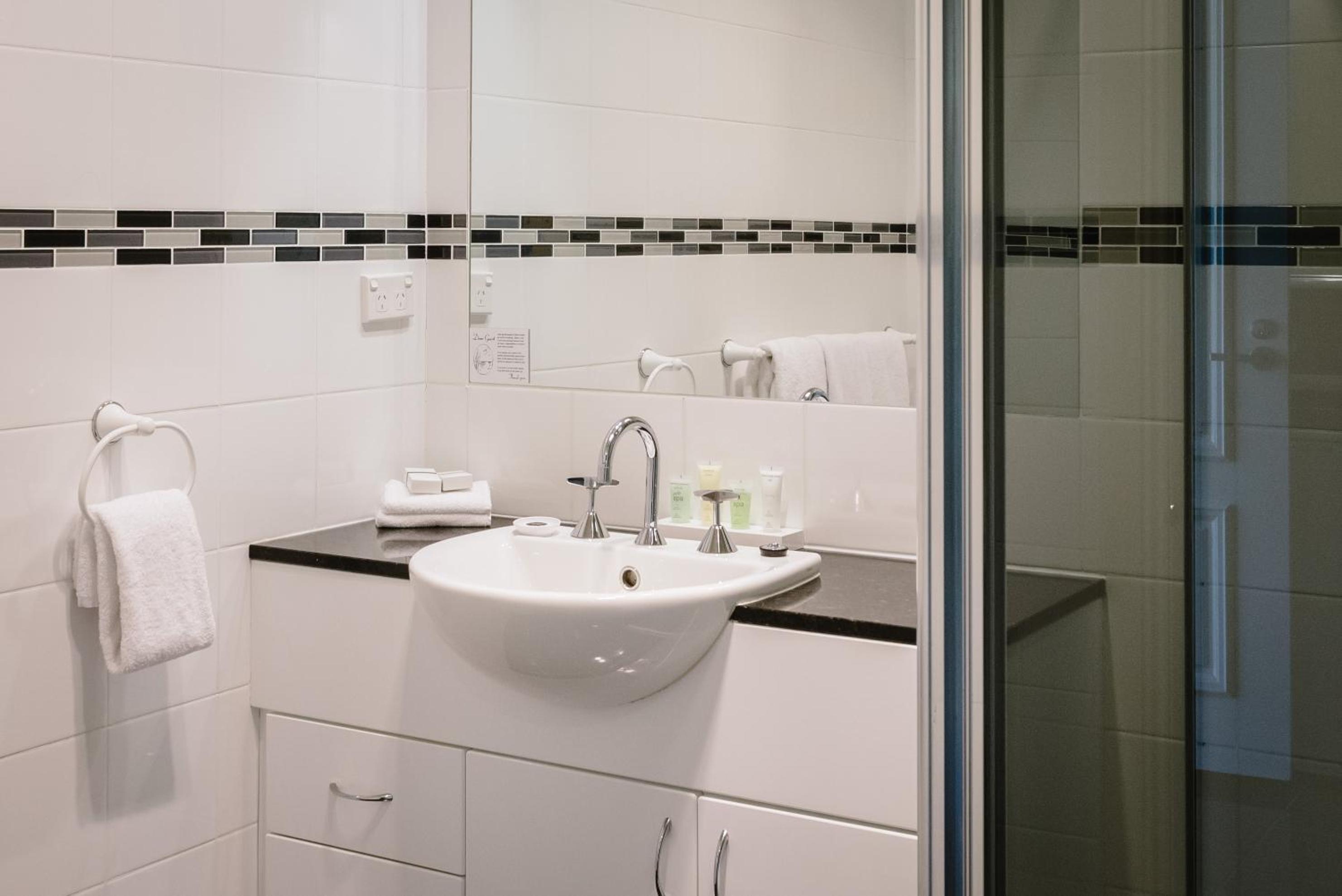 Two-Bedroom Suite - 3 Night Saver photo 2
