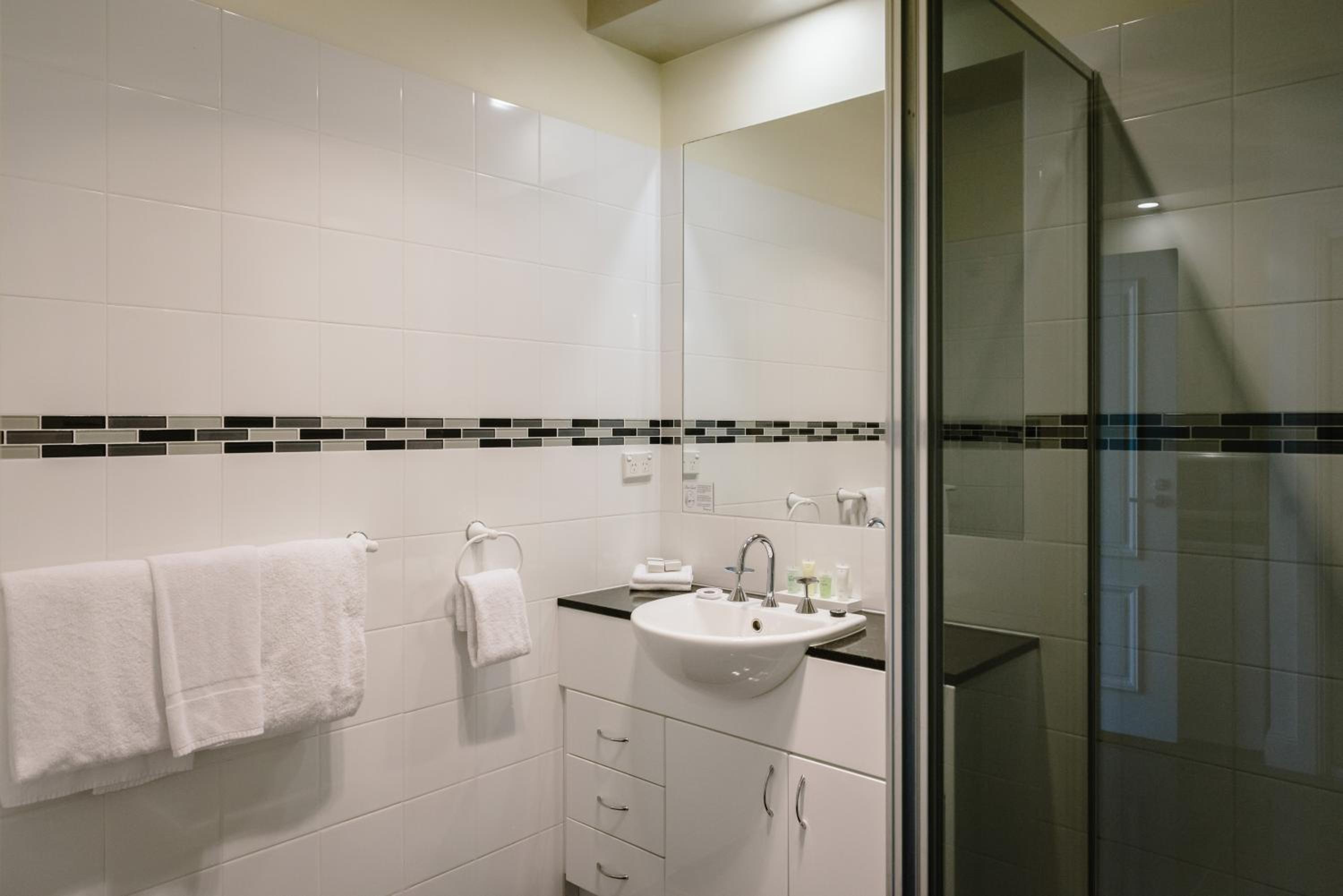 Two-Bedroom Suite photo 3