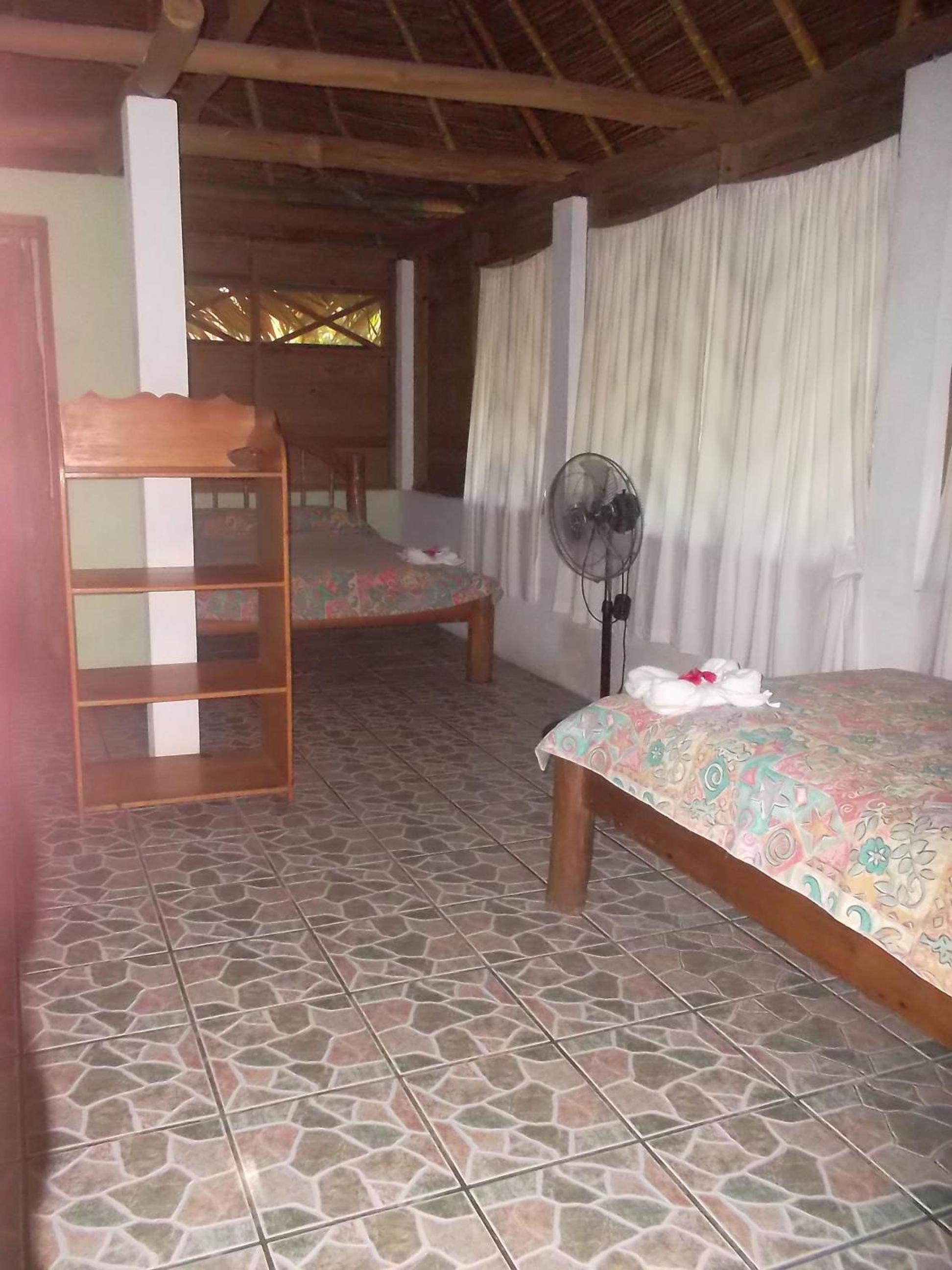 Bungalow photo 1
