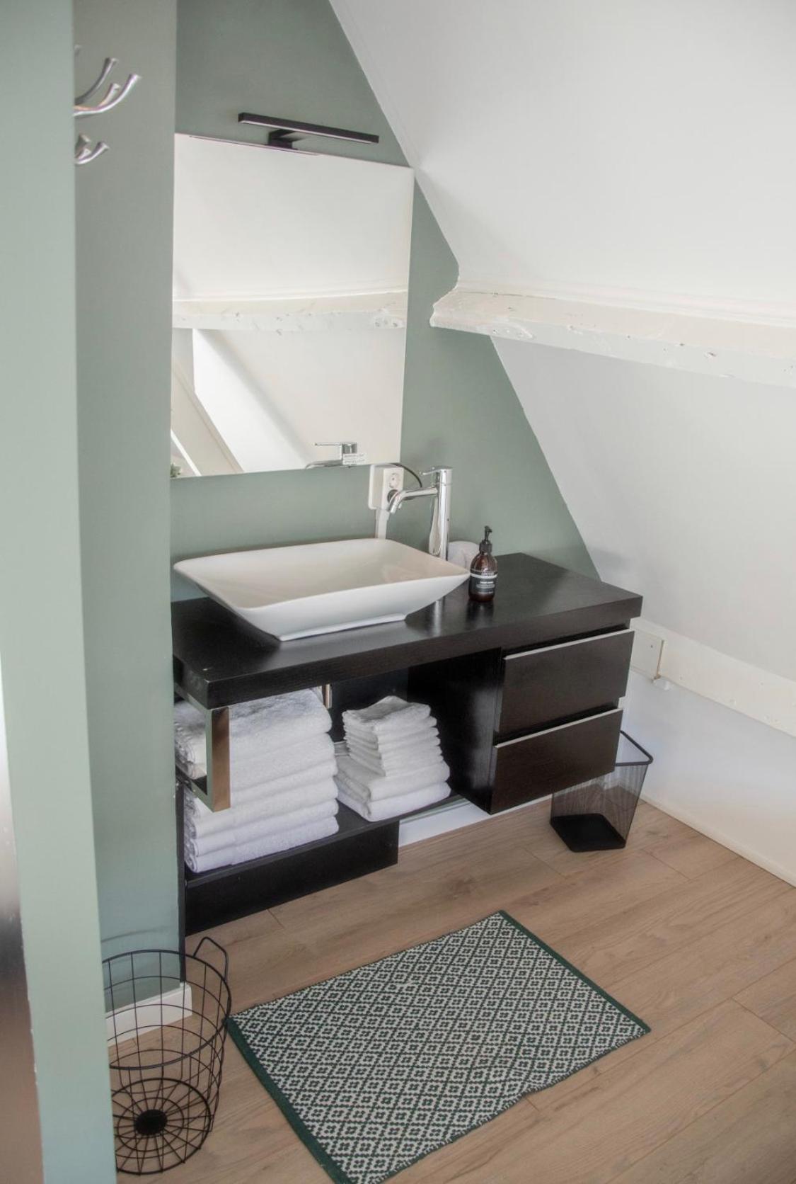 Deluxe Double or Twin Room photo 2