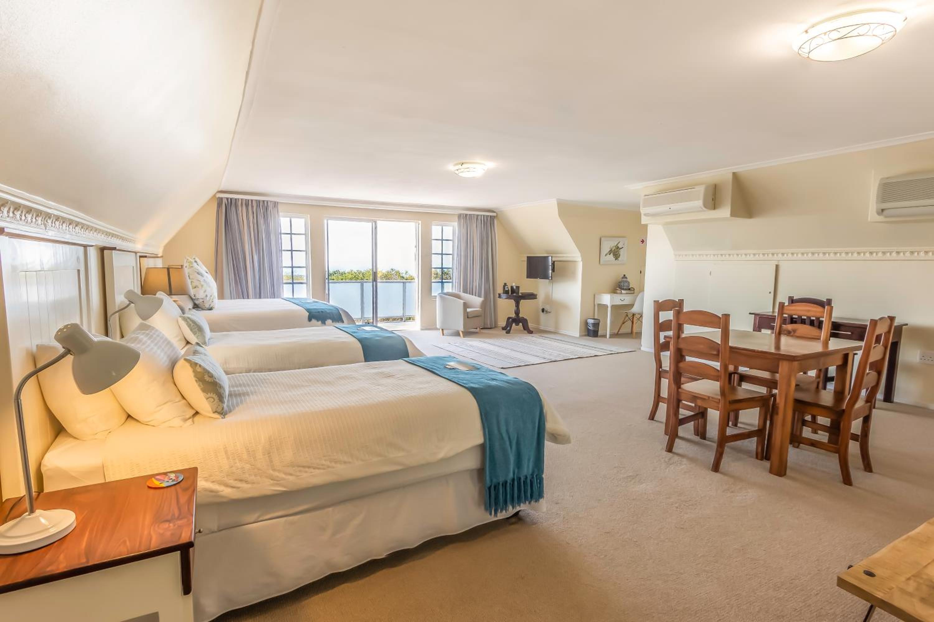 Apartment with Sea View photo 2