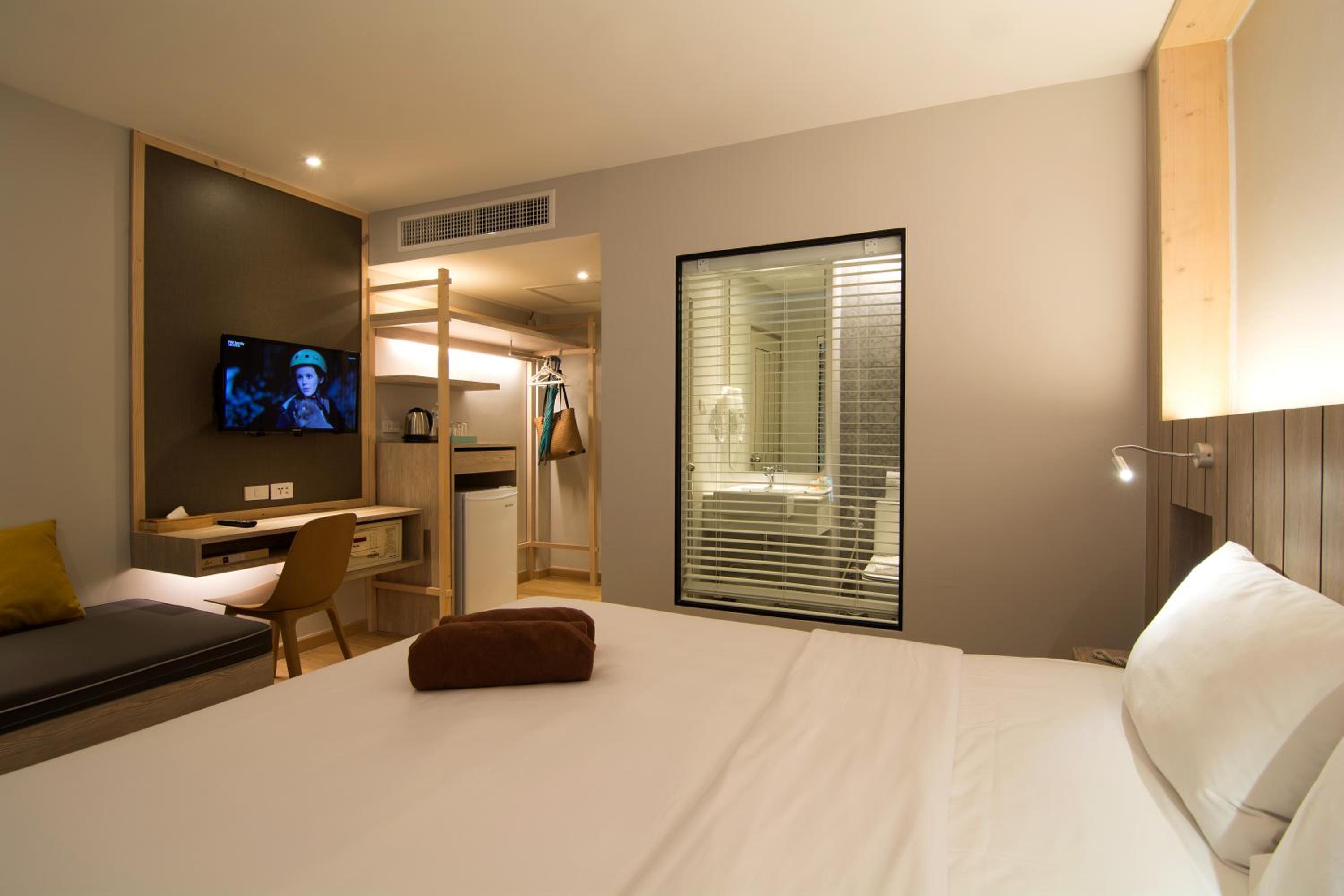 Comfort Double or Twin Room (2 Adults + 1 Child) - Photo 4