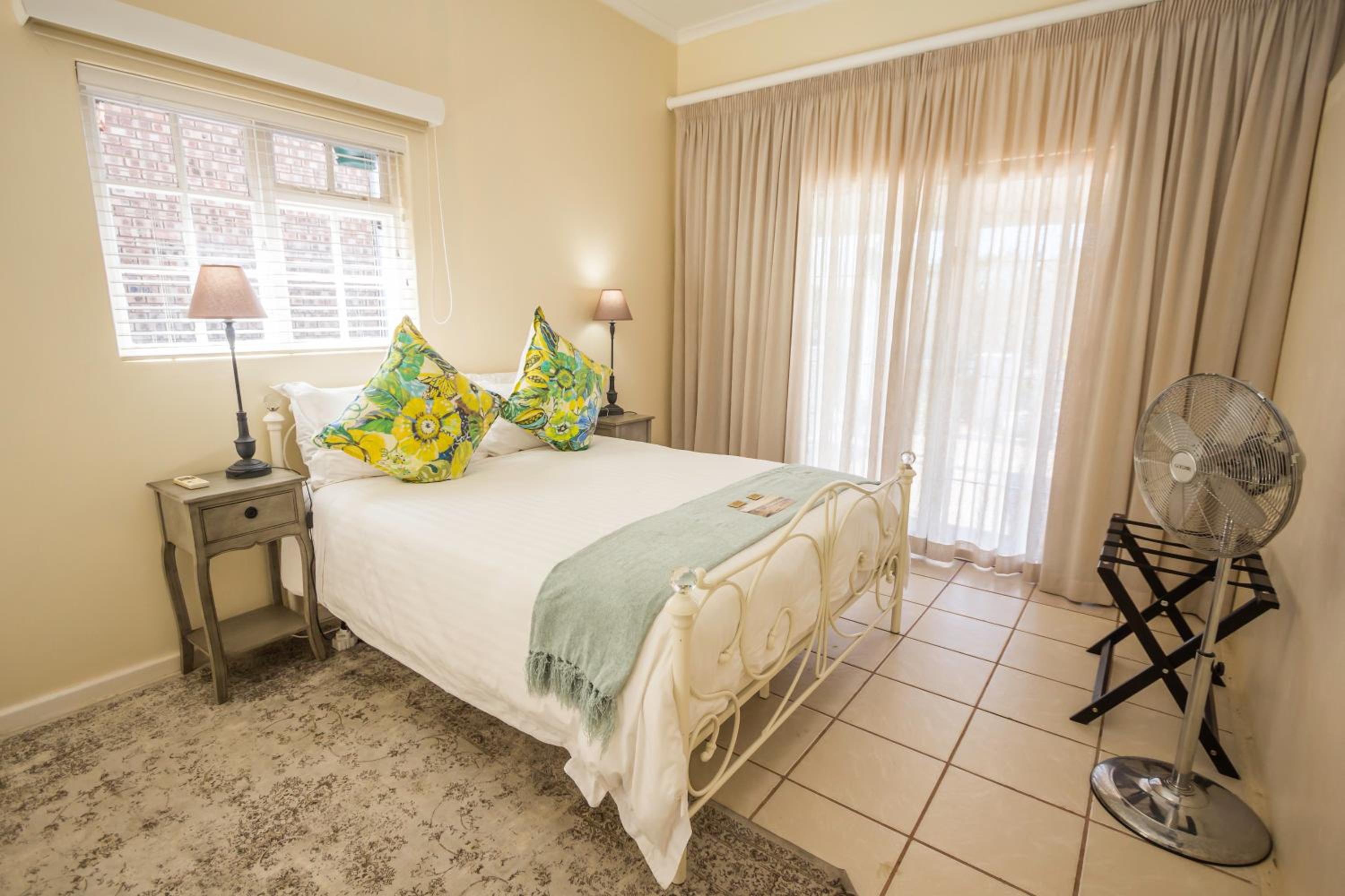Apartment - Photo 18