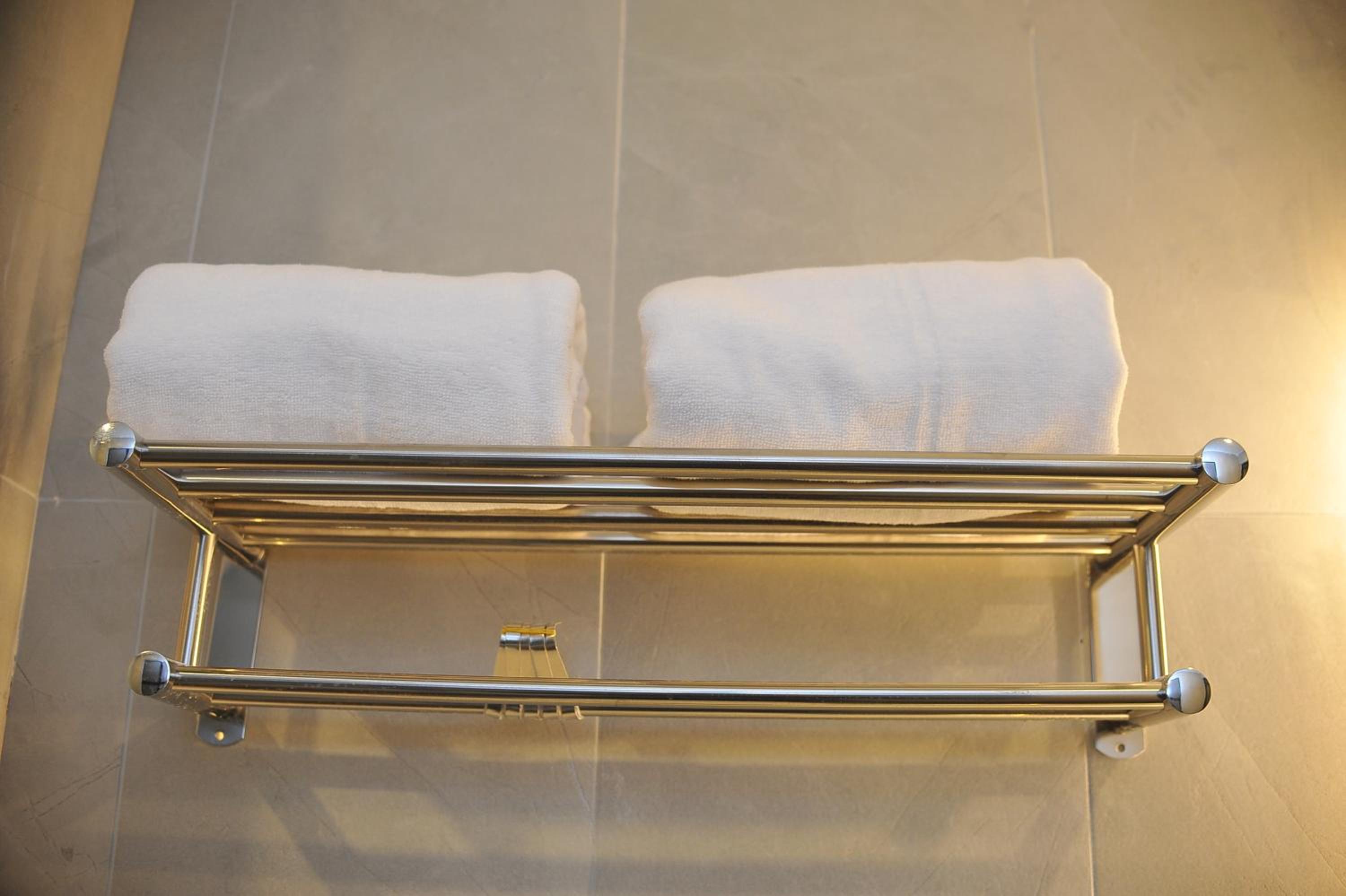 Quadruple Room with Private Bathroom