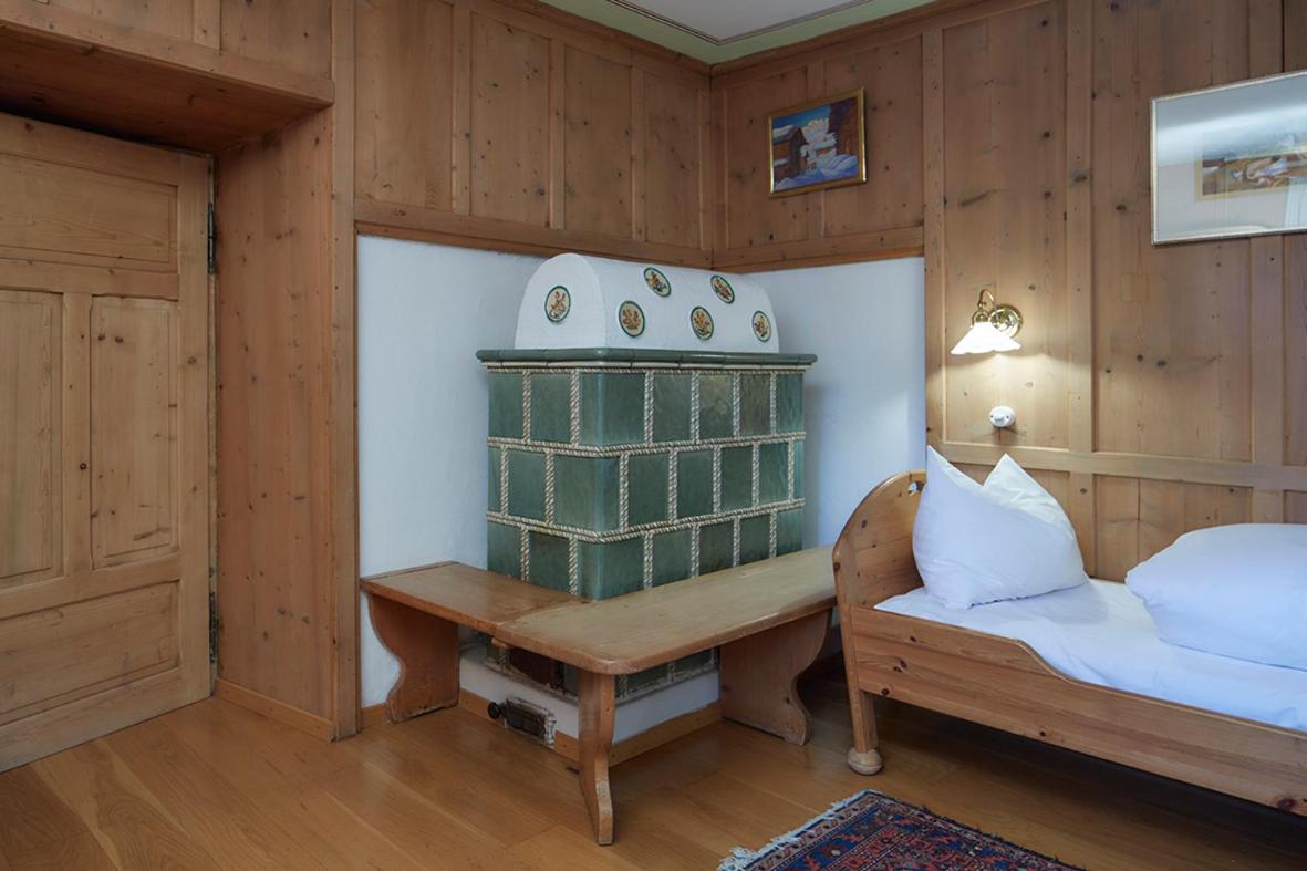 One-Bedroom Apartment (4 Adults) photo 2